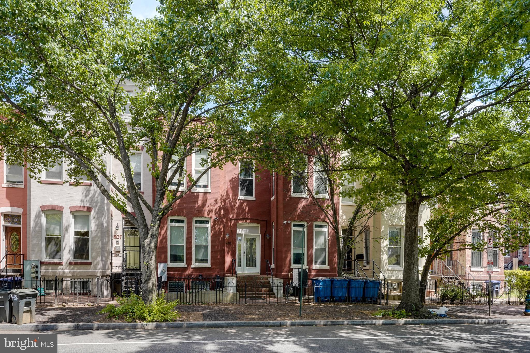 Real estate listing preview #6