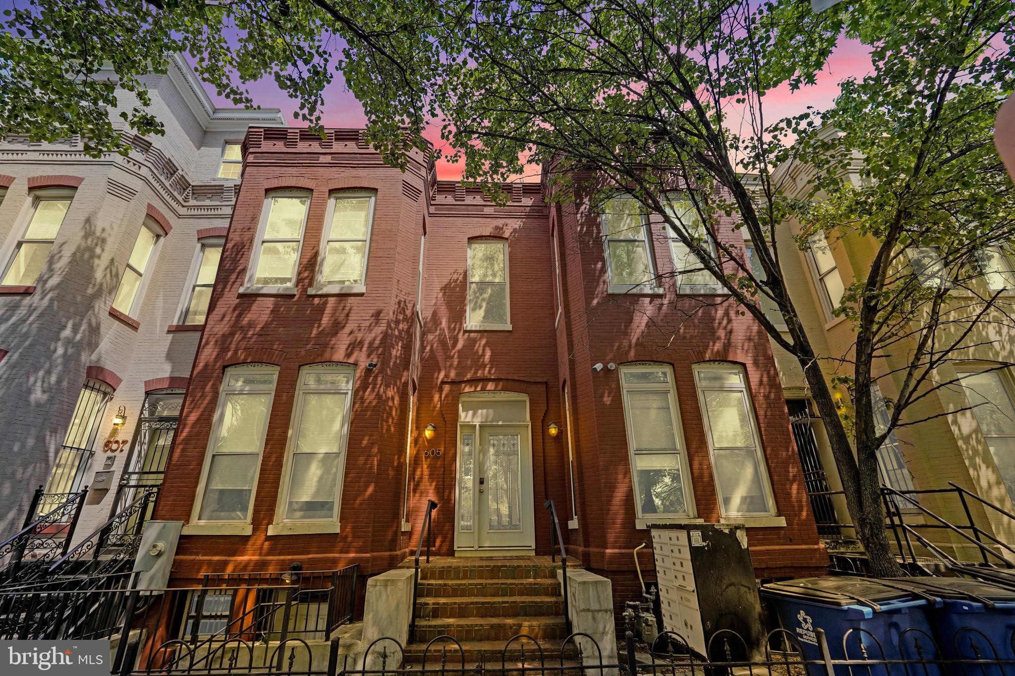 Real estate listing preview #1