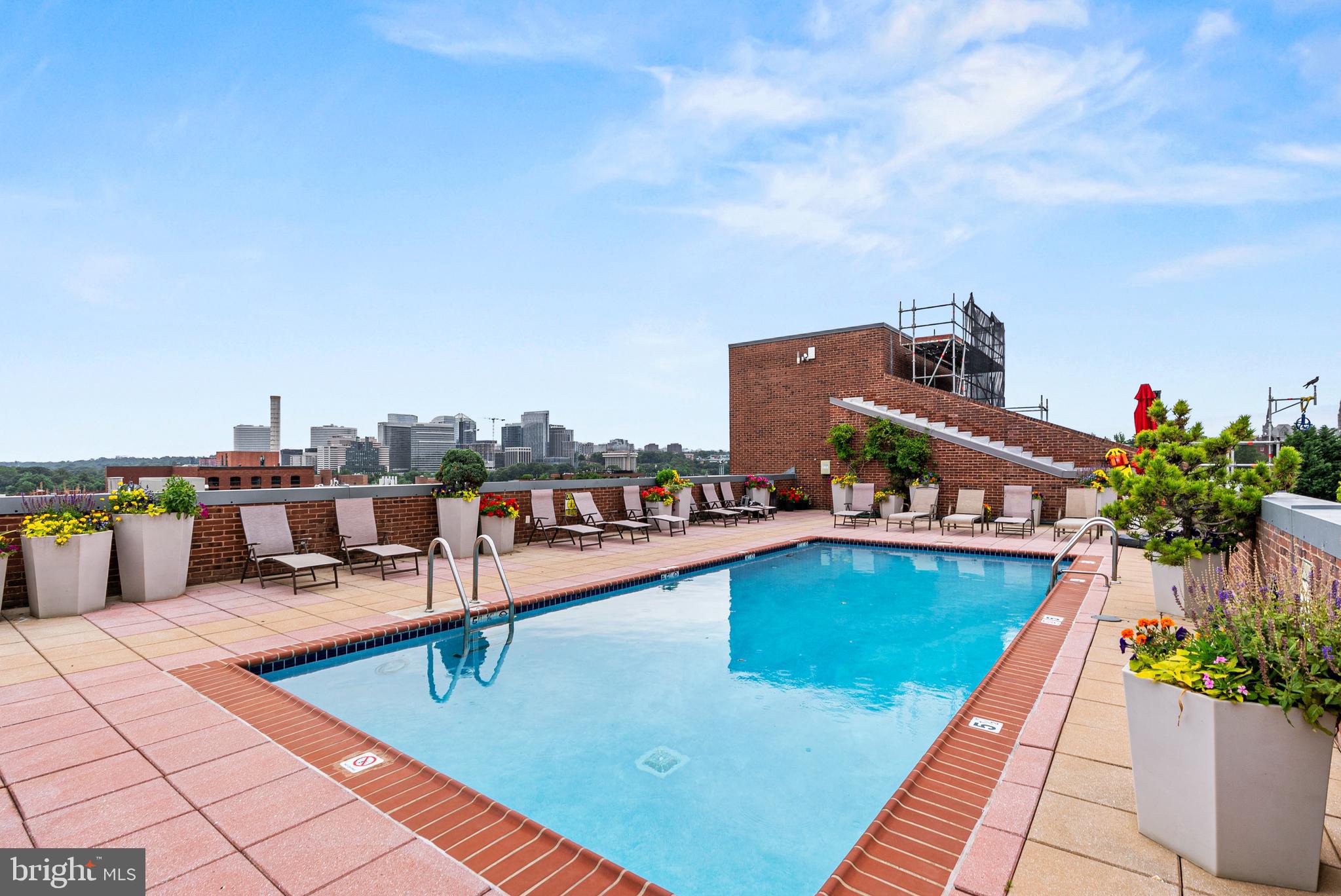 Real estate listing preview #30