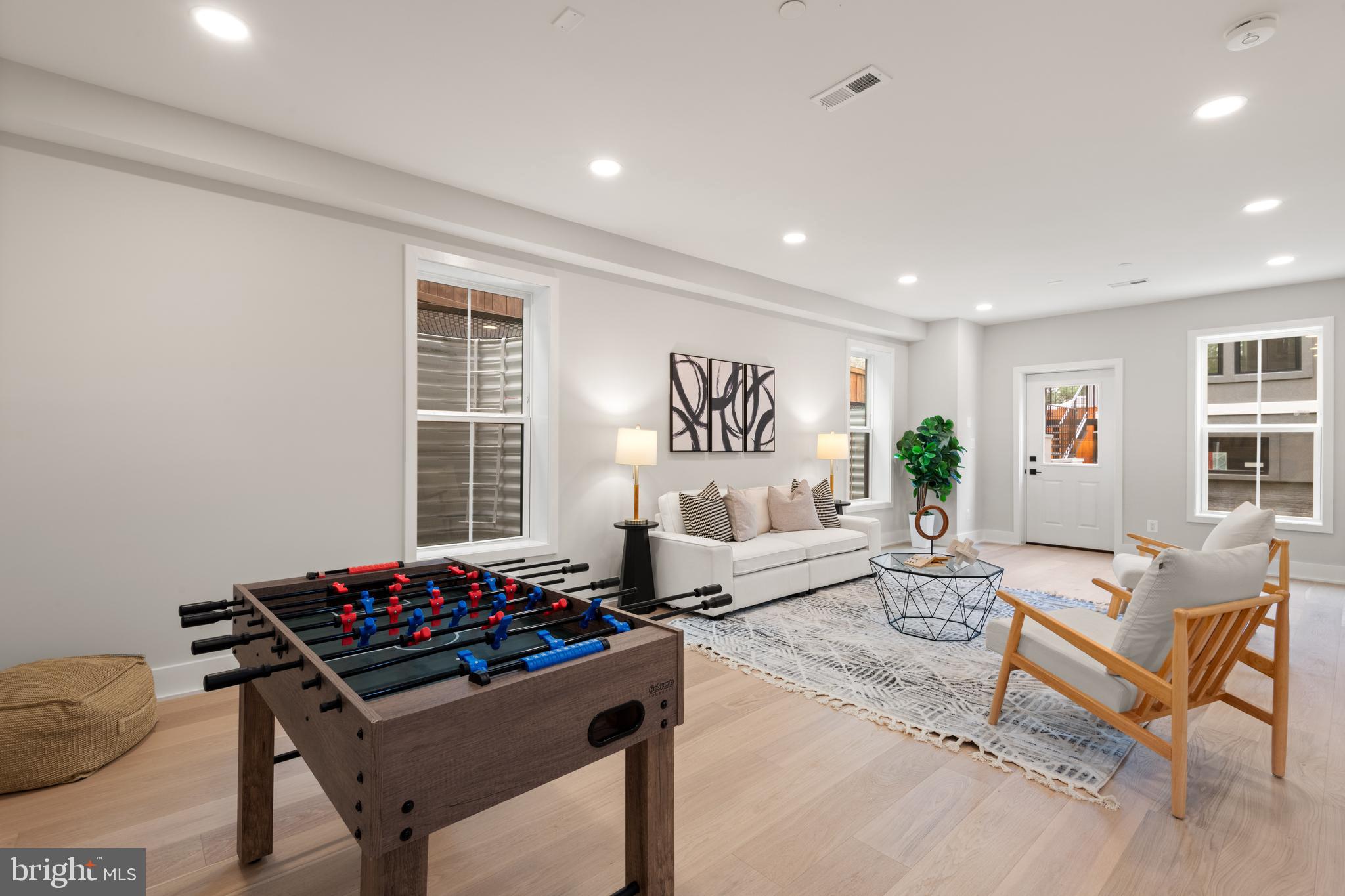 Real estate listing preview #25