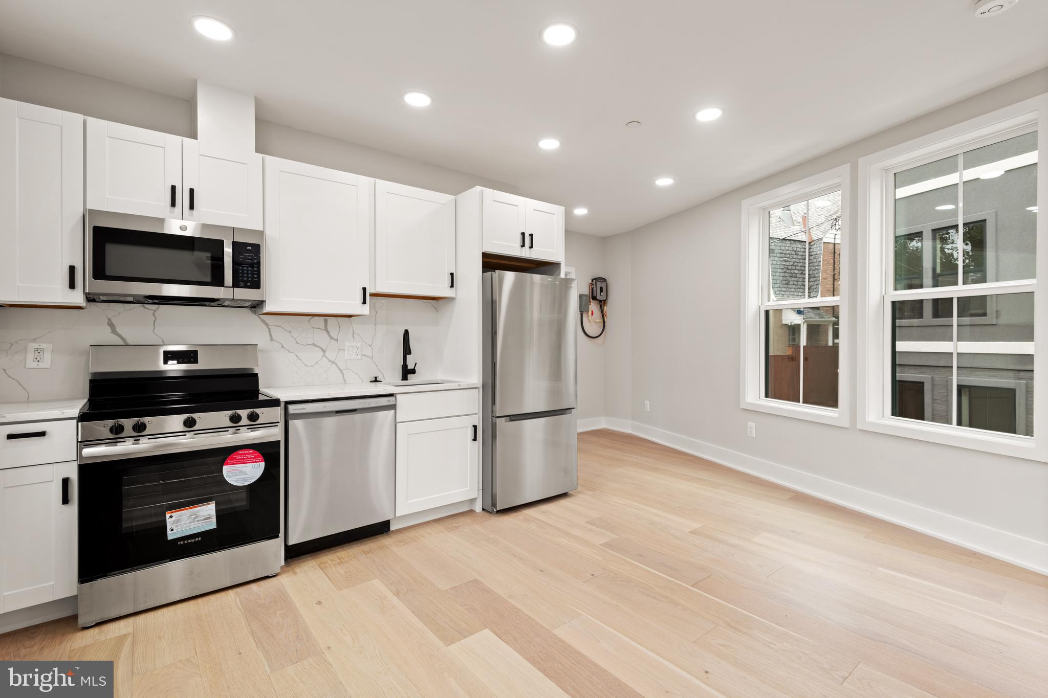 Real estate listing preview #63