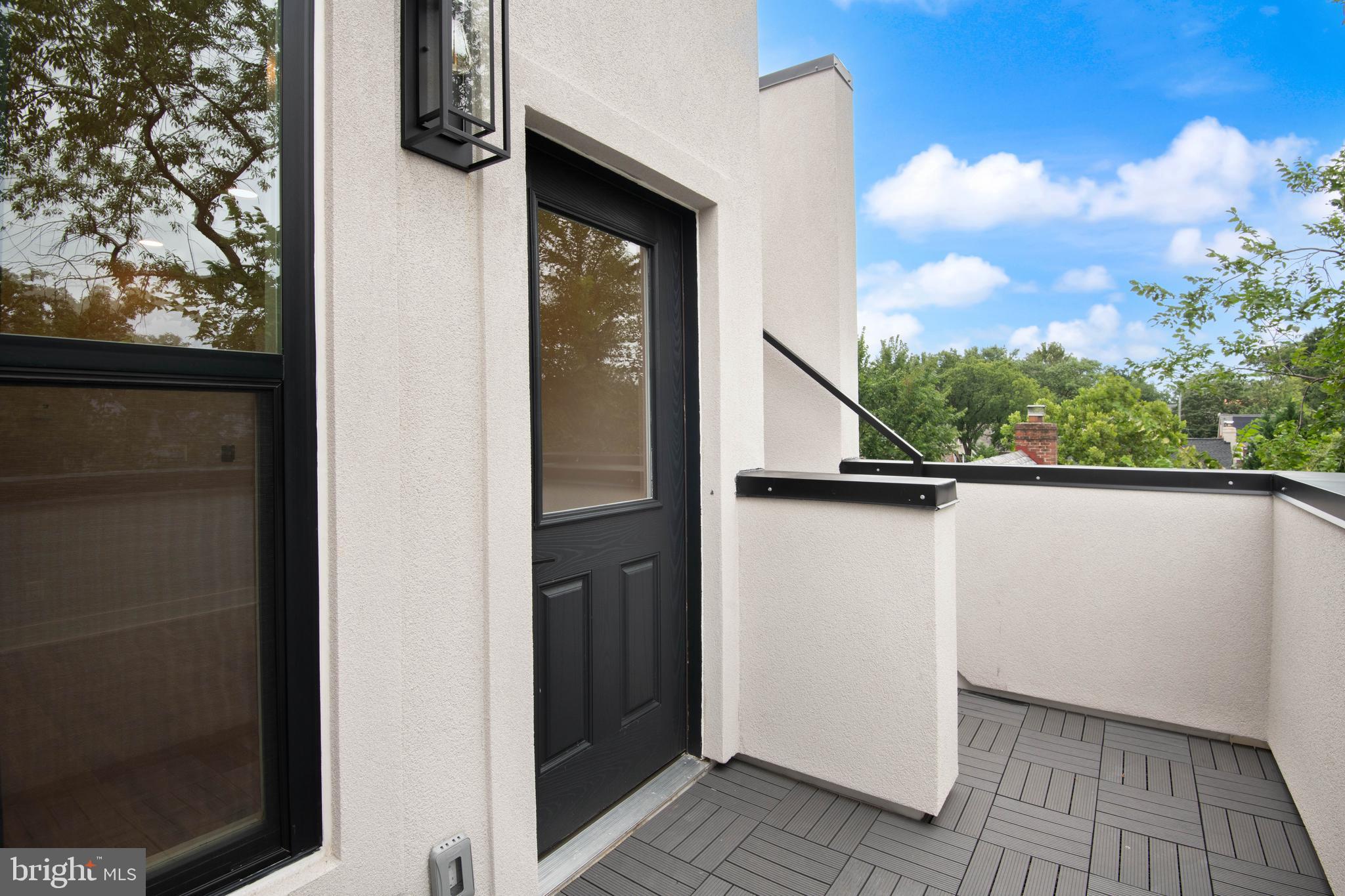 Real estate listing preview #58