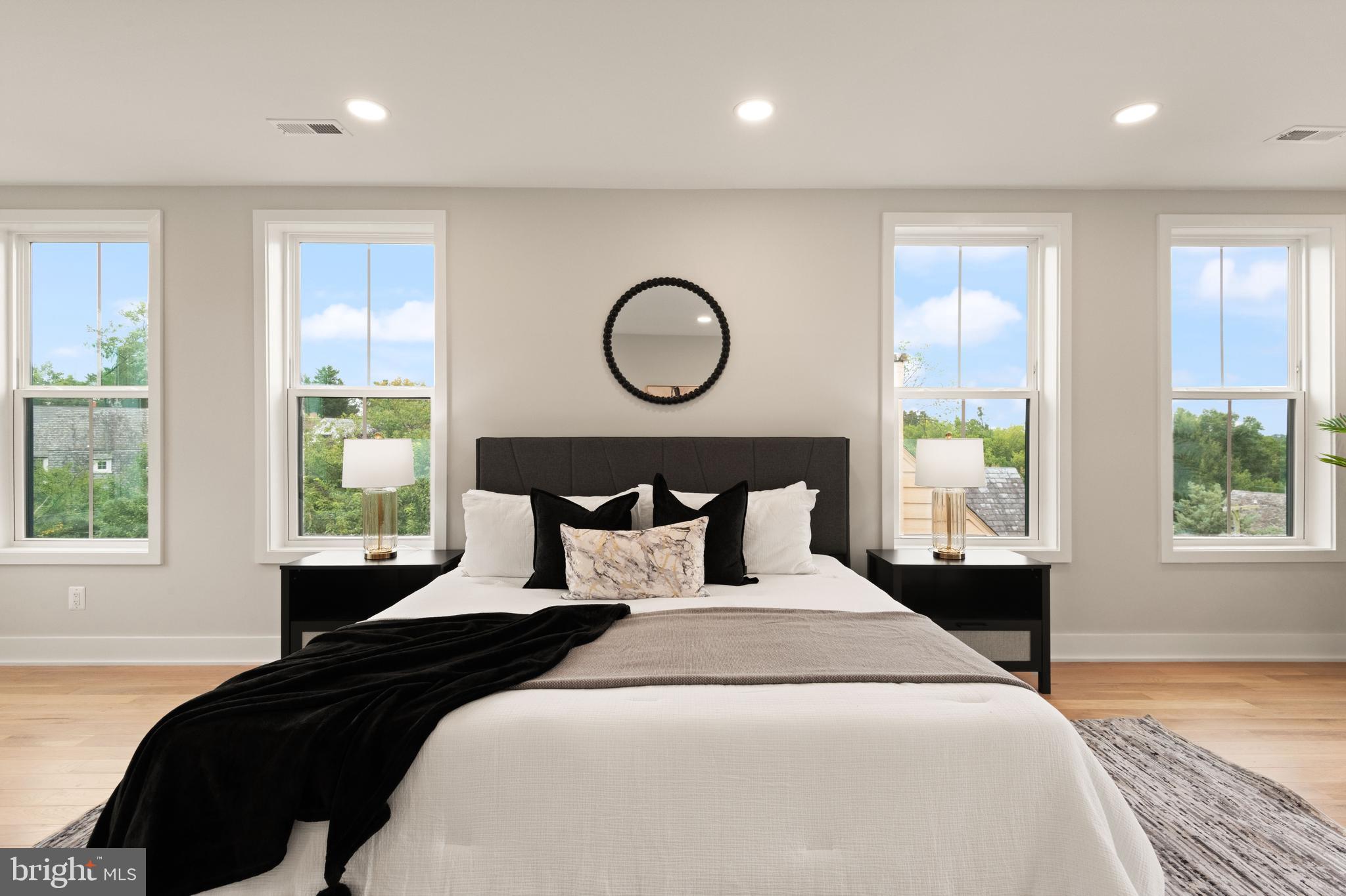 Real estate listing preview #47