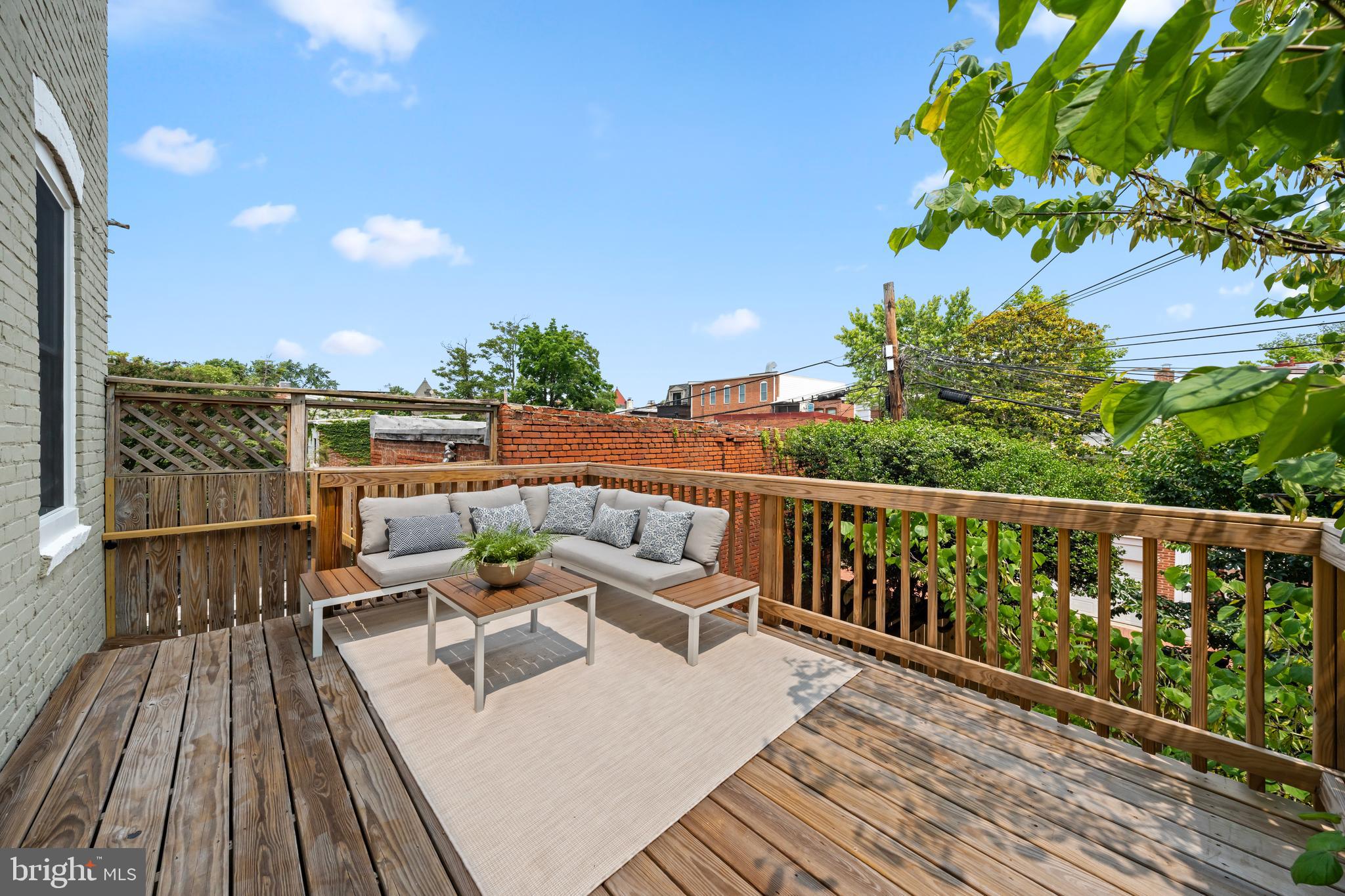 Real estate listing preview #19