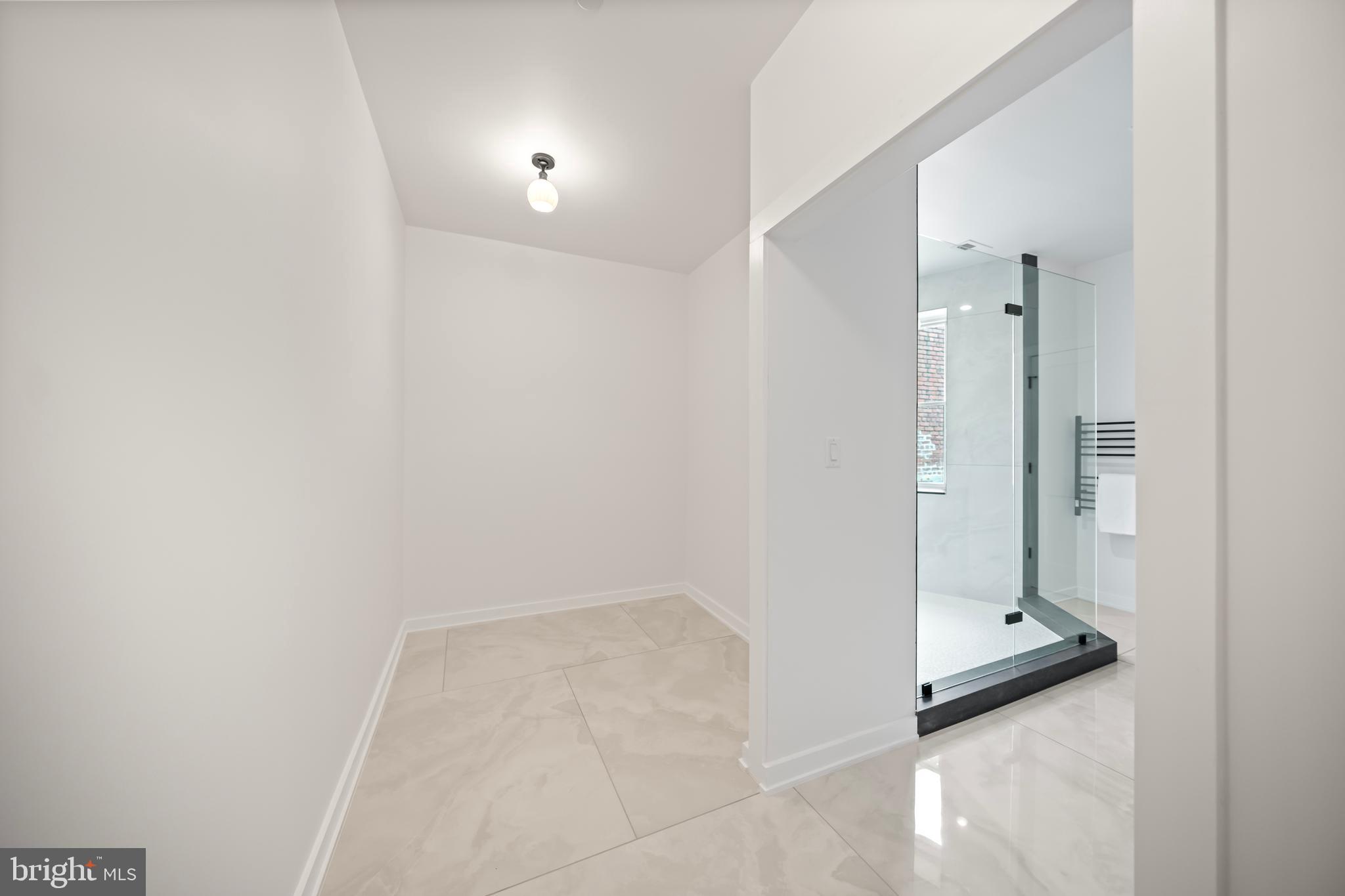 Real estate listing preview #26