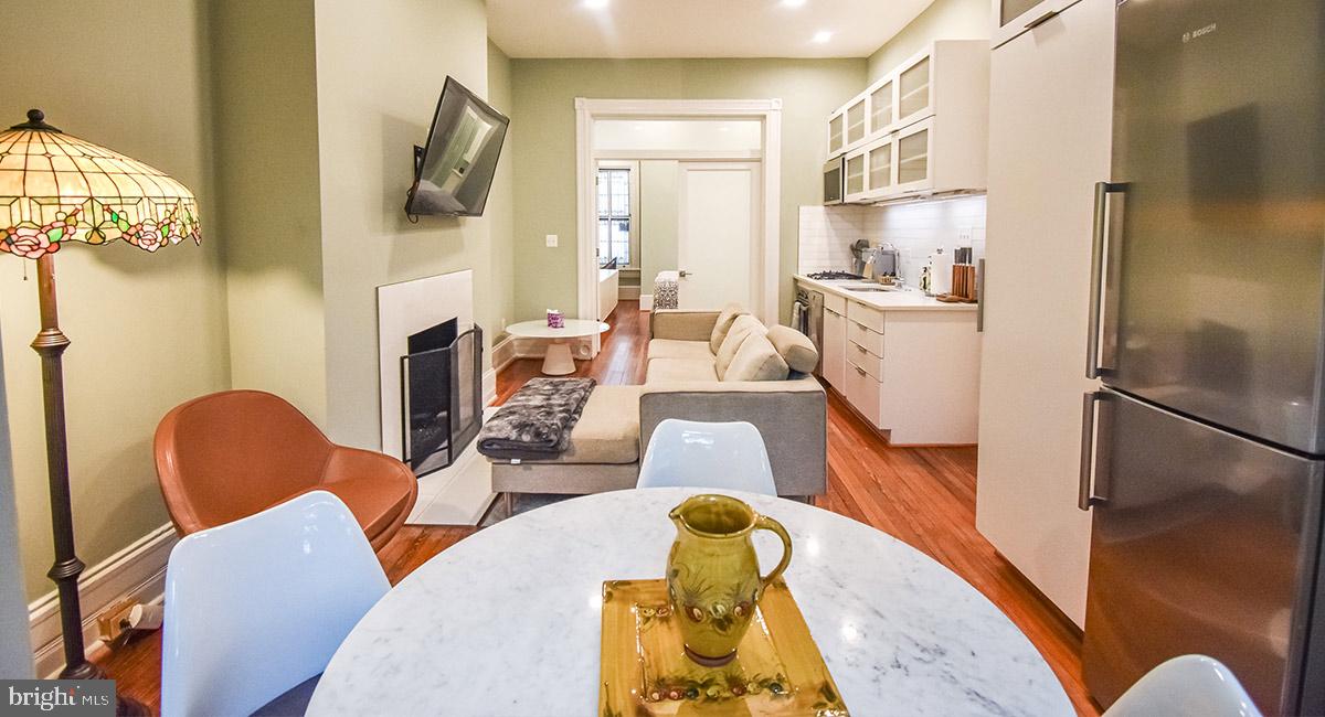 Real estate listing preview #6