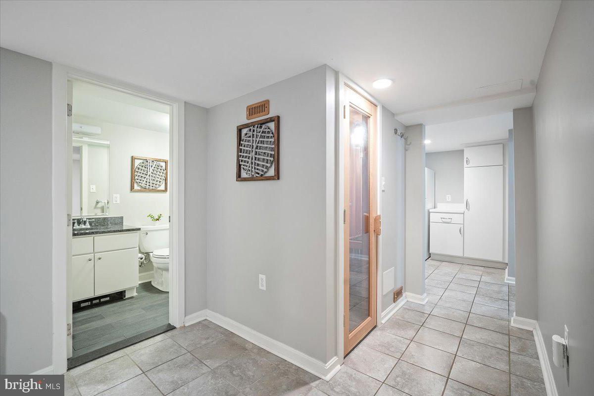 Real estate listing preview #56