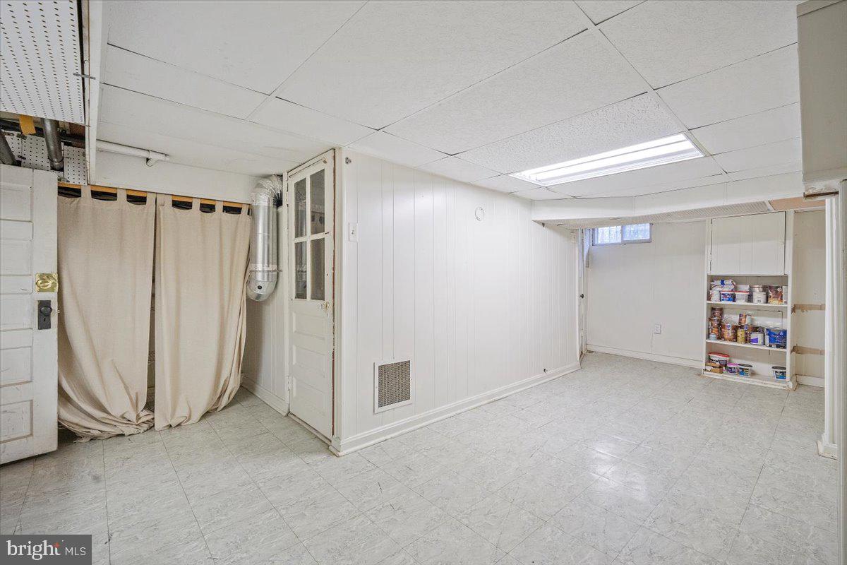 Real estate listing preview #63