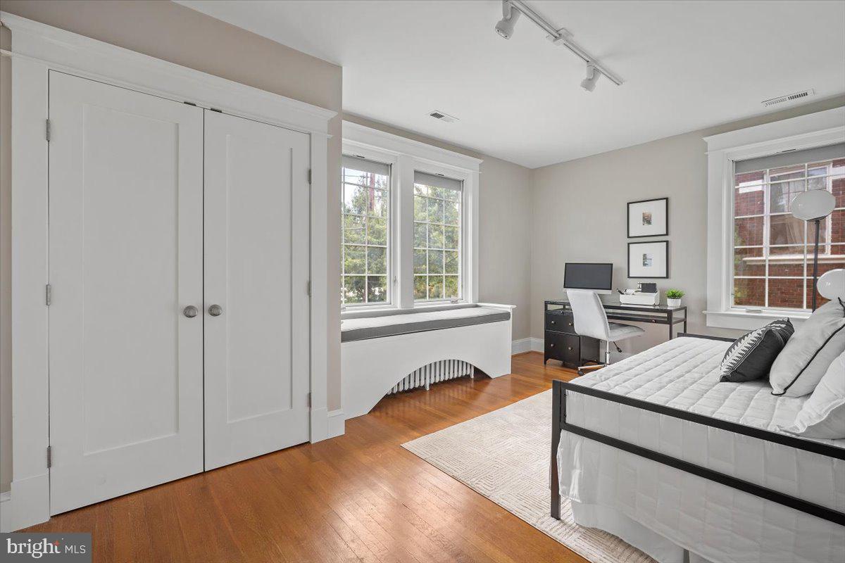 Real estate listing preview #41