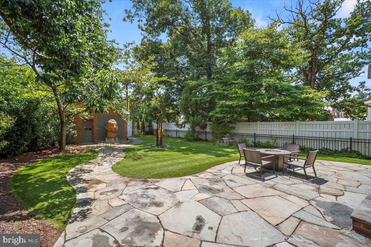 Real estate listing preview #25