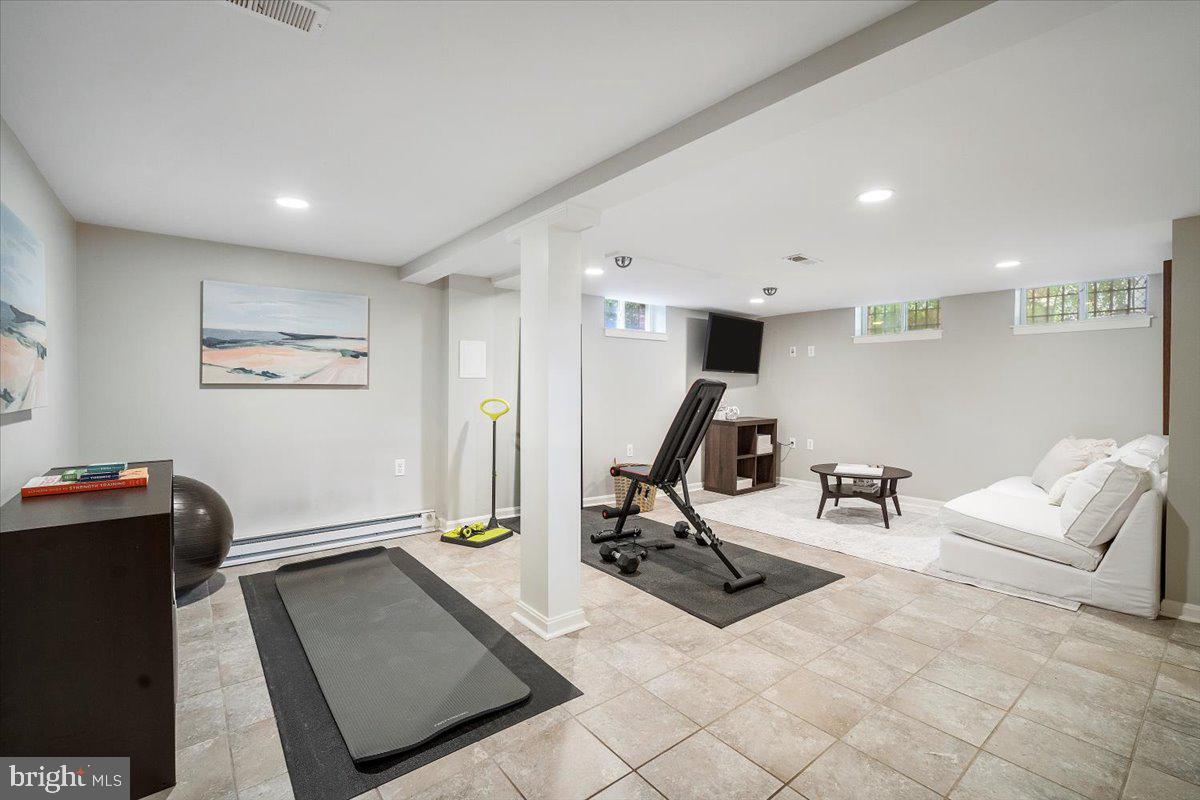 Real estate listing preview #53