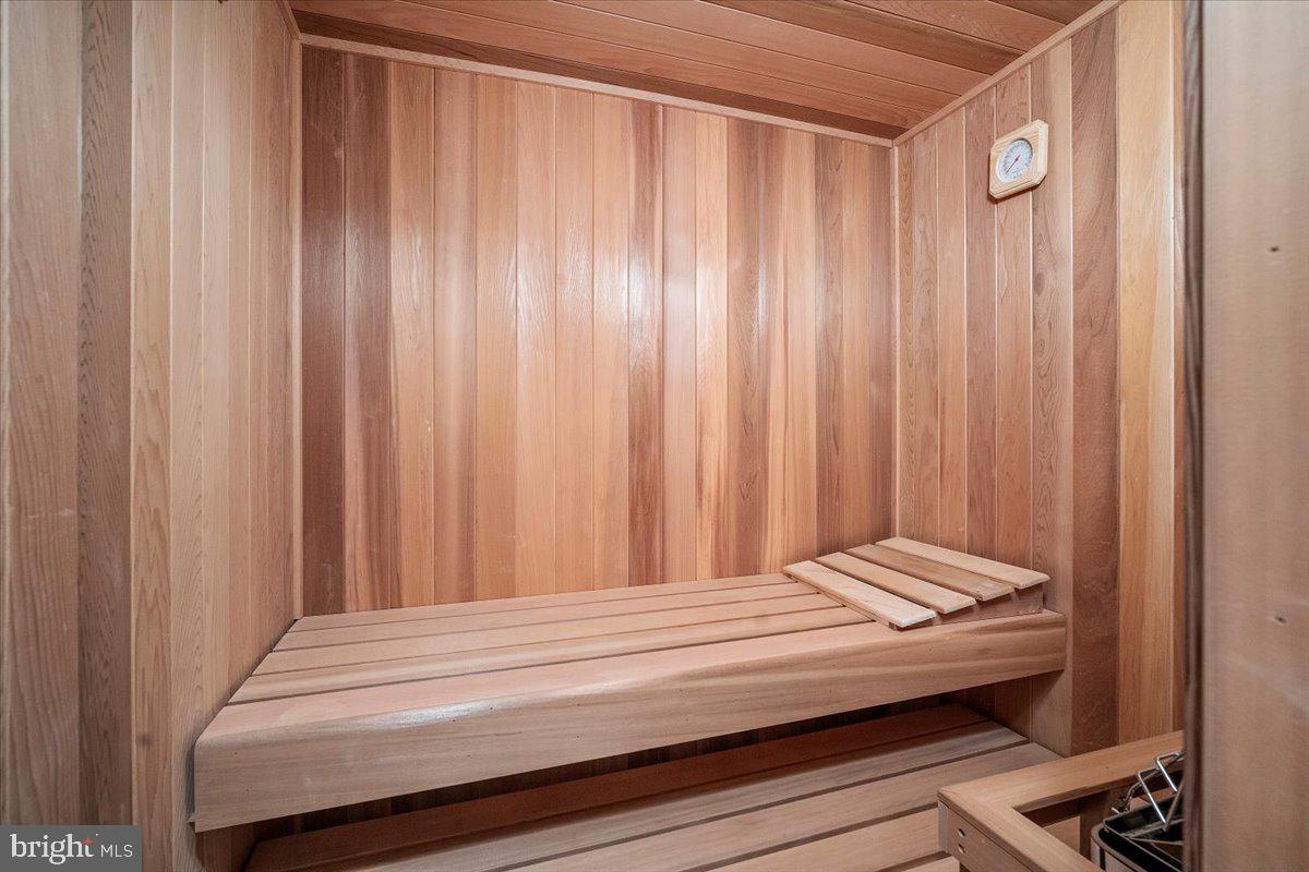 Real estate listing preview #59