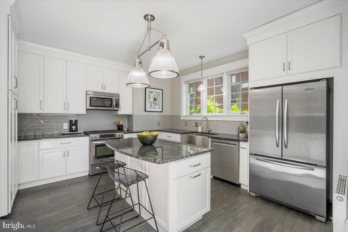 Real estate listing preview #19