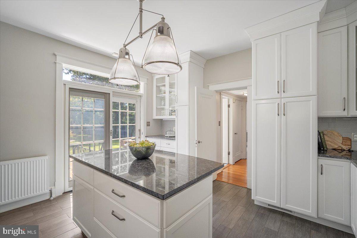 Real estate listing preview #22