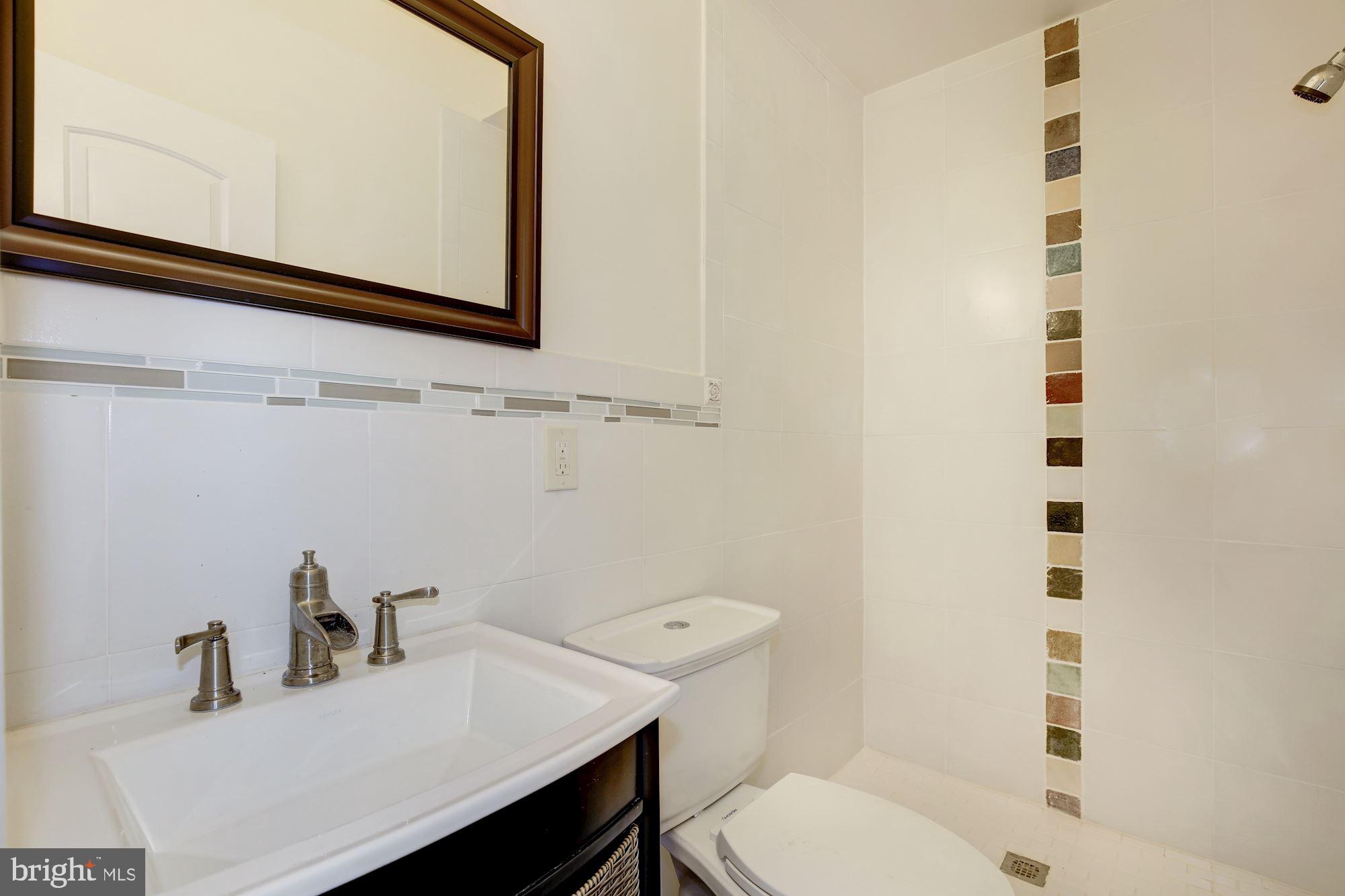 Real estate listing preview #16