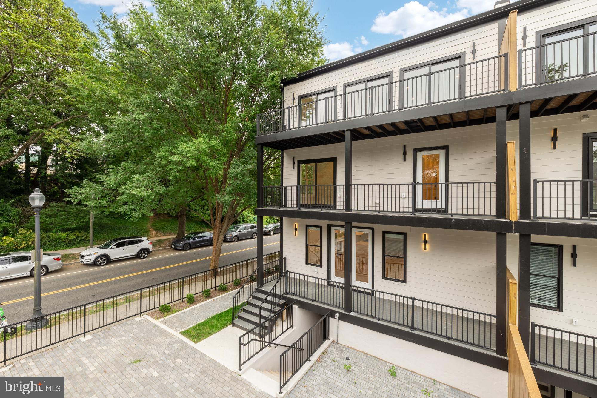 Real estate listing preview #70