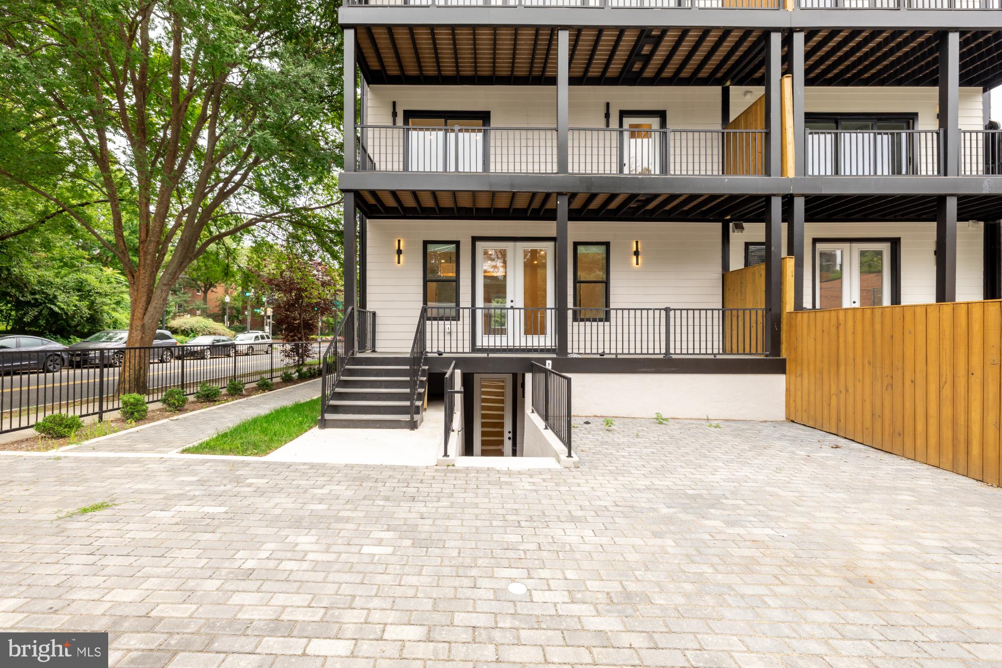 Real estate listing preview #69