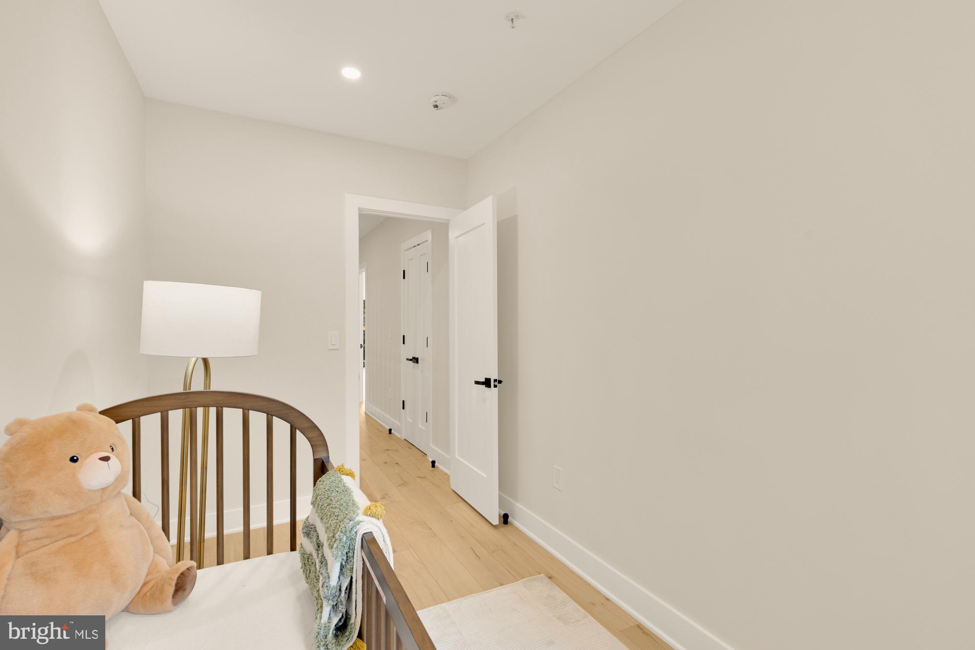 Real estate listing preview #28