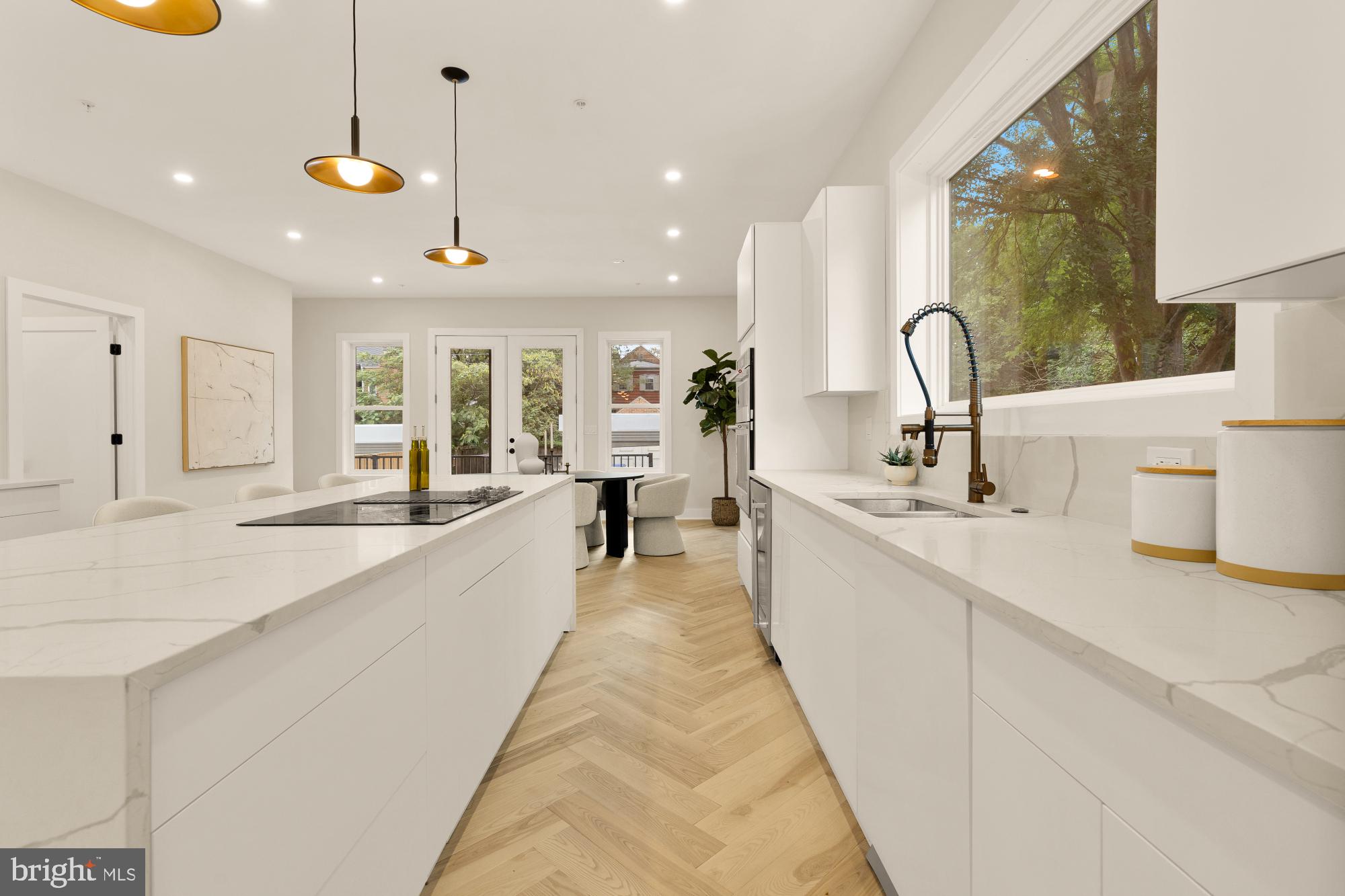 Real estate listing preview #13