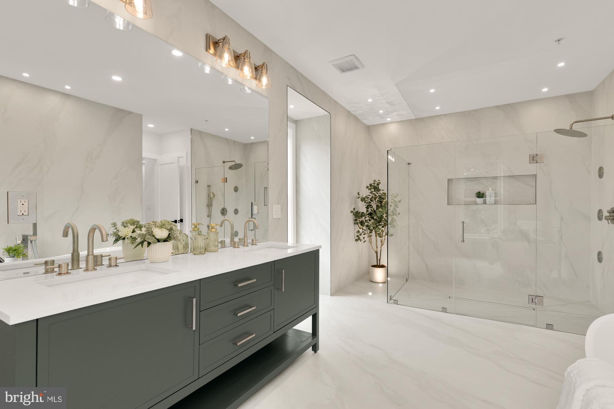 Real estate listing preview #43