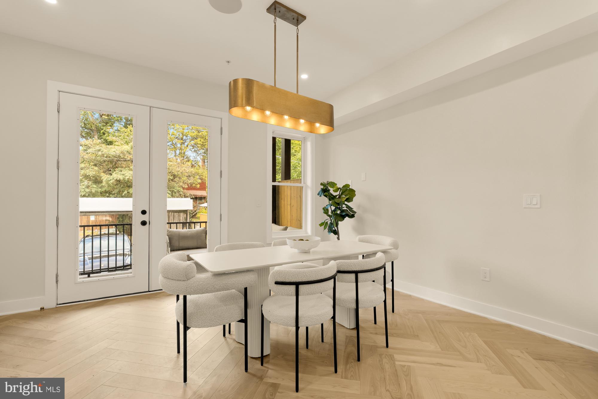 Real estate listing preview #19