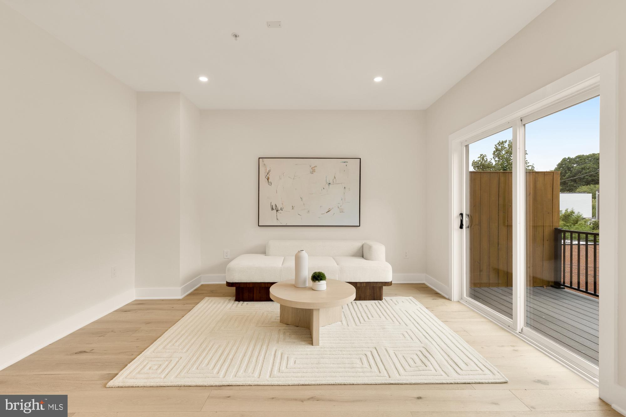 Real estate listing preview #29