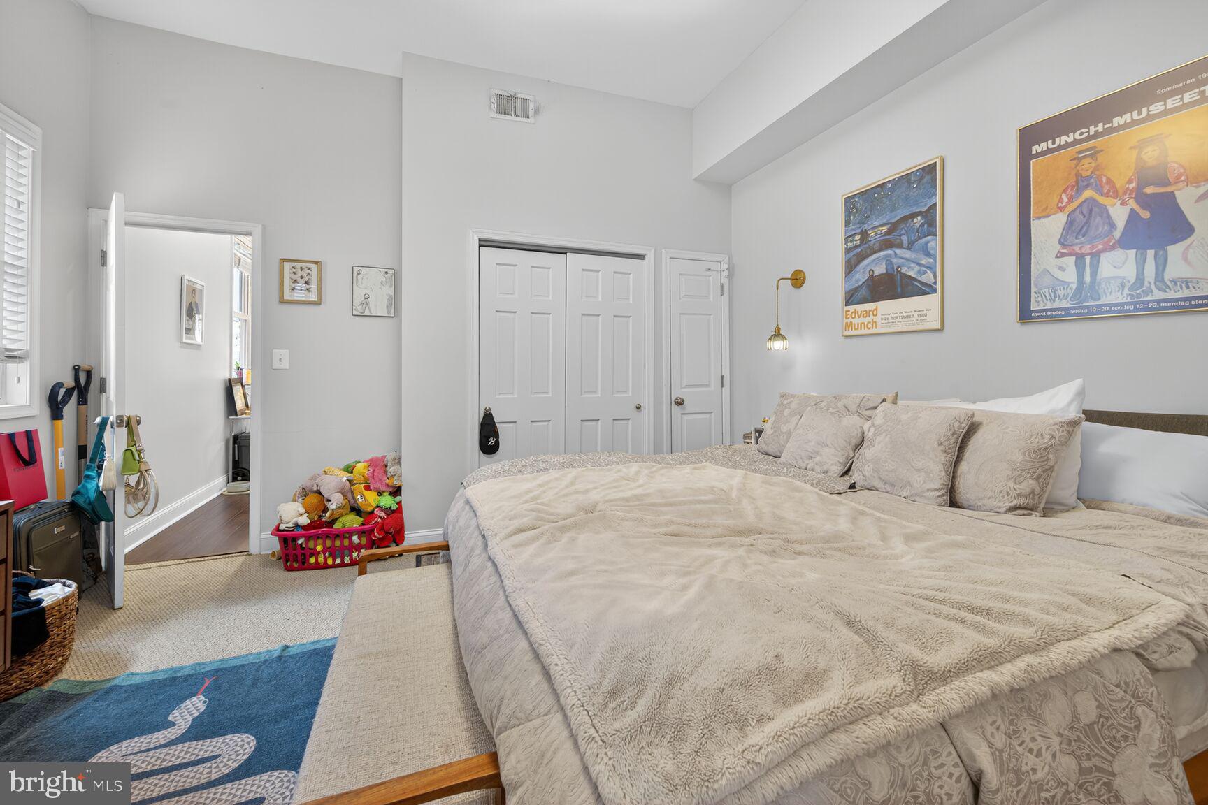 Real estate listing preview #18