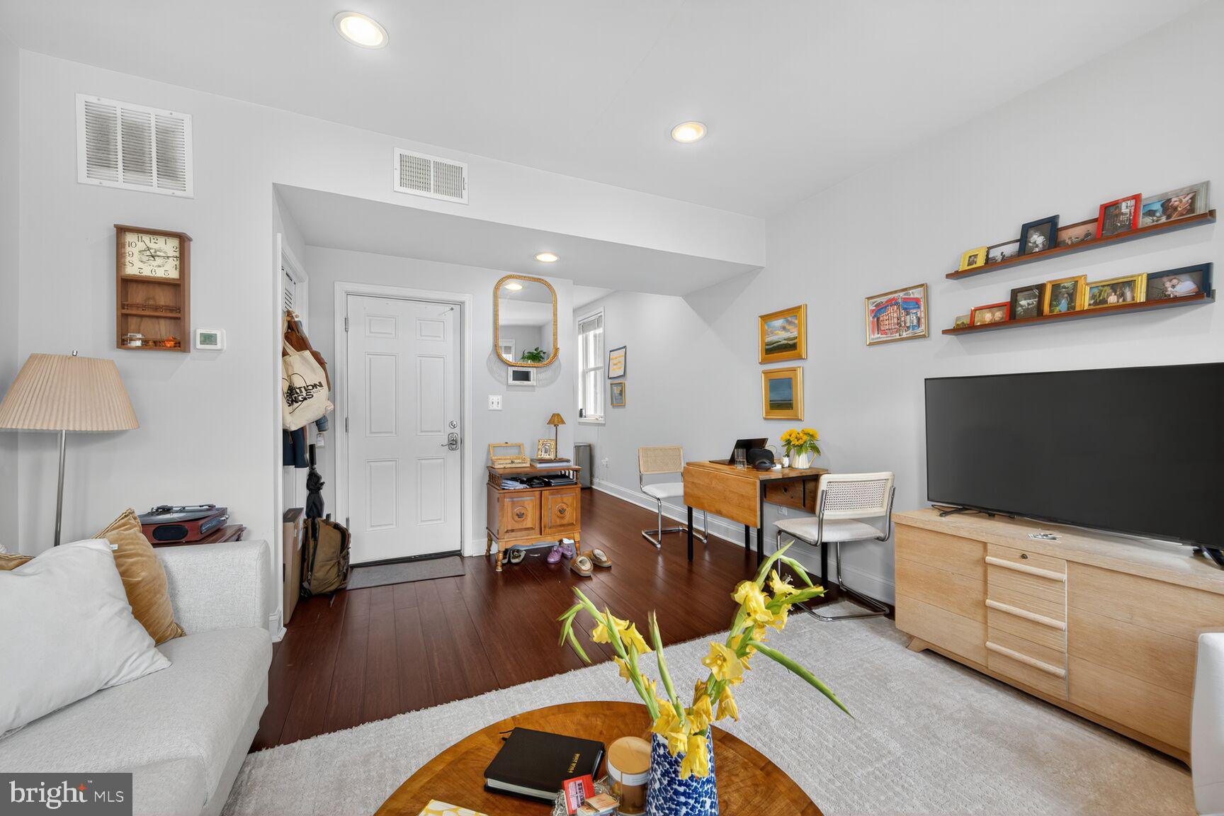 Real estate listing preview #21