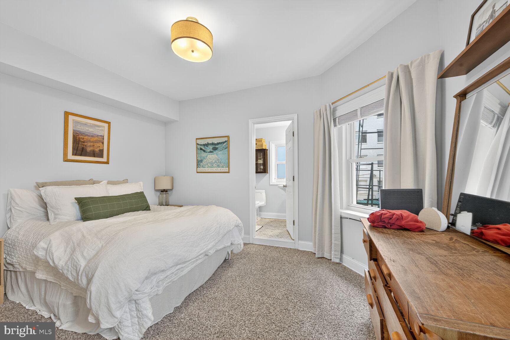 Real estate listing preview #25