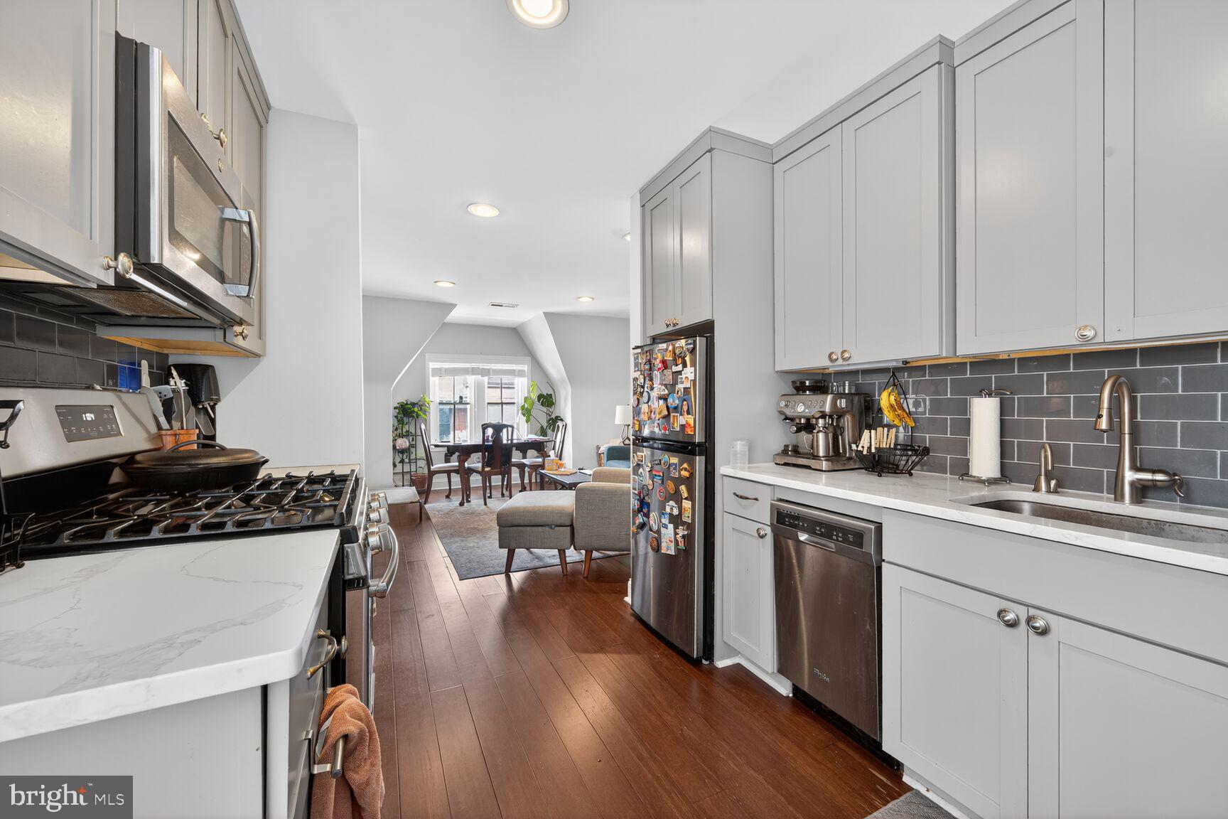 Real estate listing preview #30