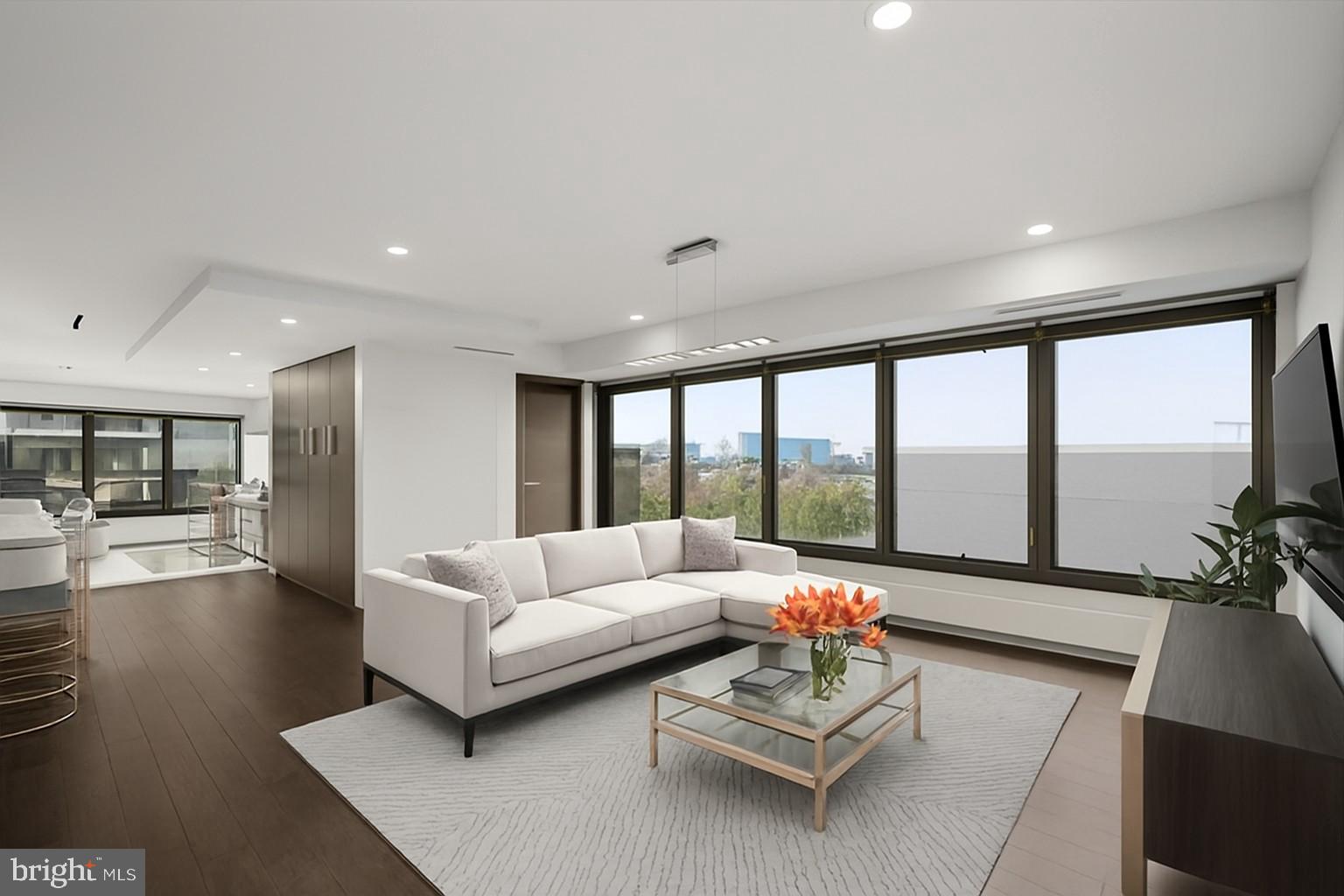 Real estate listing preview #5