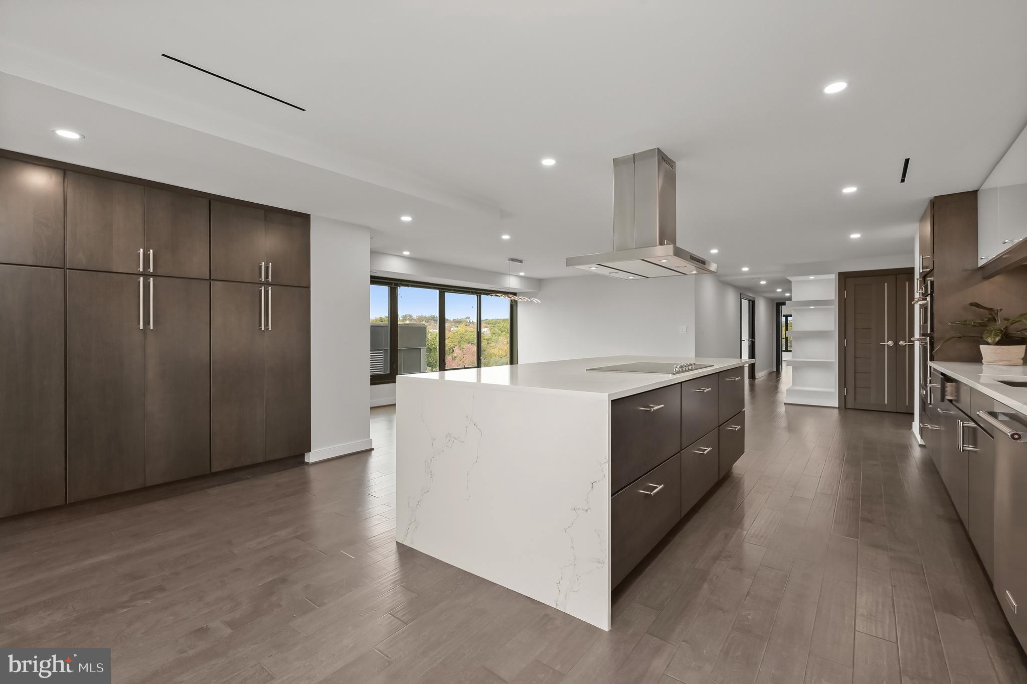 Real estate listing preview #9