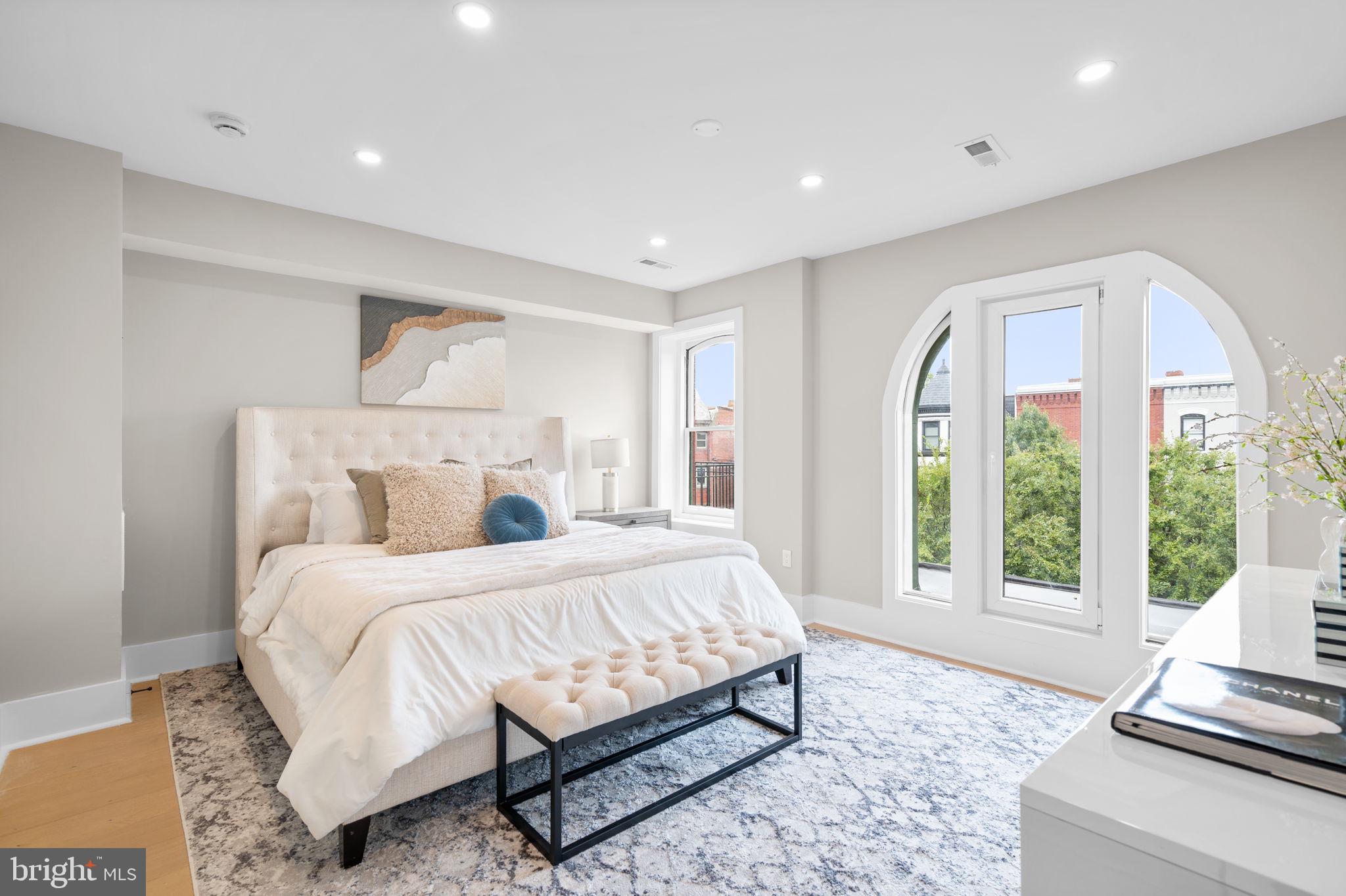 Real estate listing preview #26