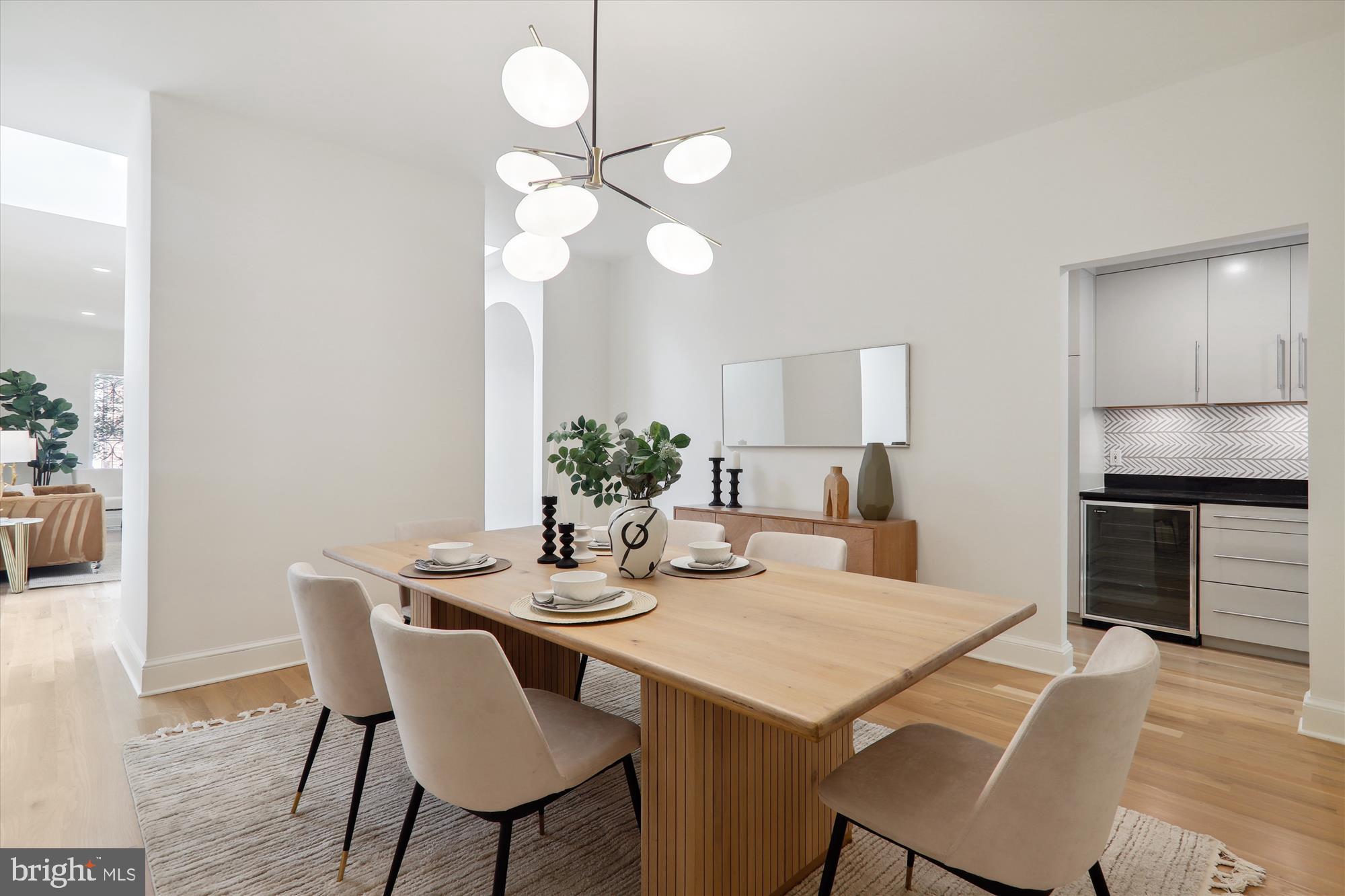 Real estate listing preview #4