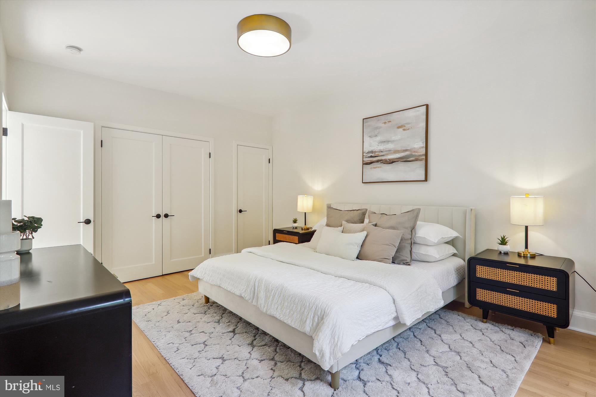 Real estate listing preview #10