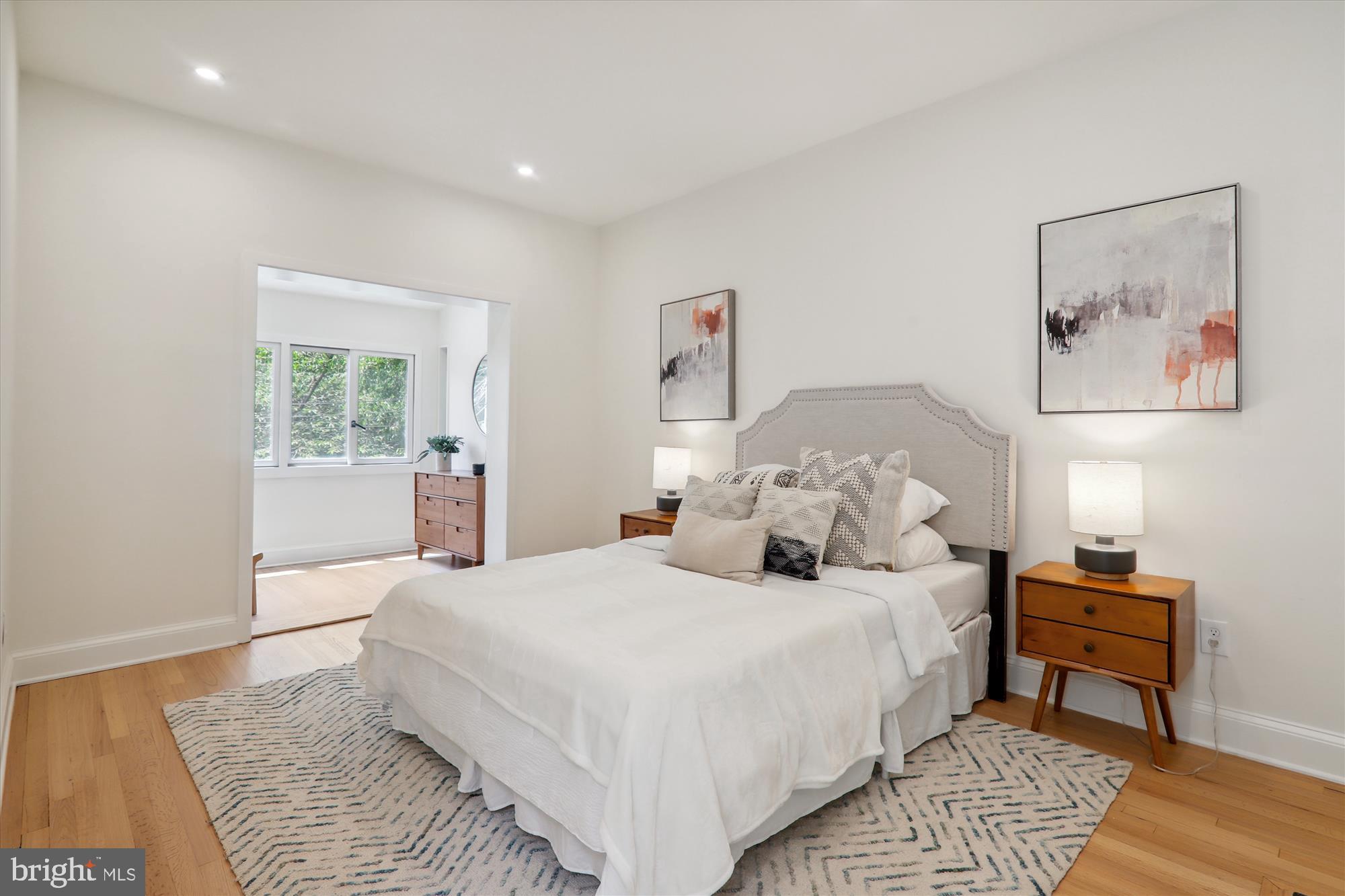 Real estate listing preview #13