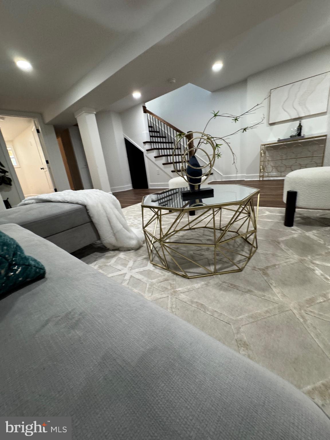 Real estate listing preview #54