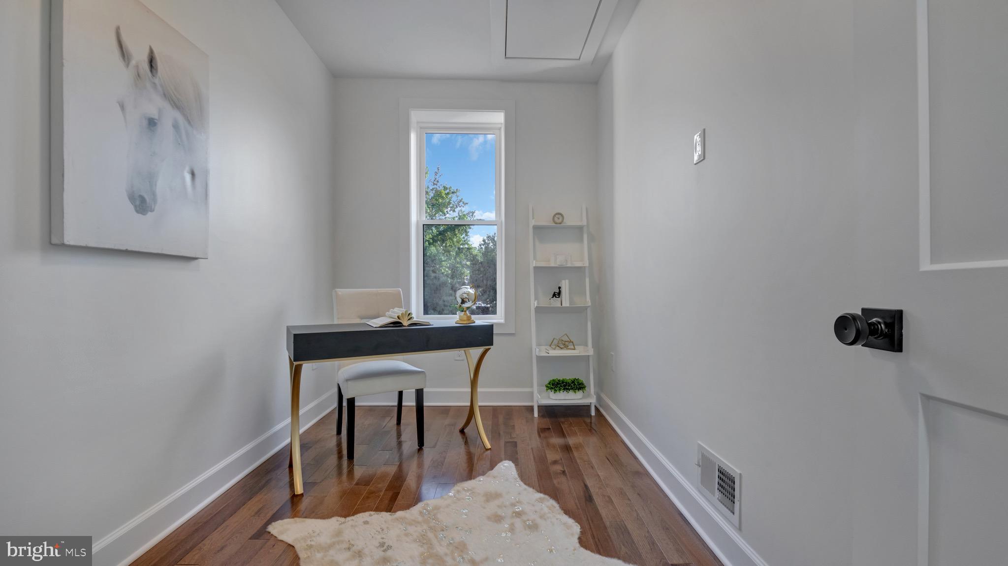 Real estate listing preview #52