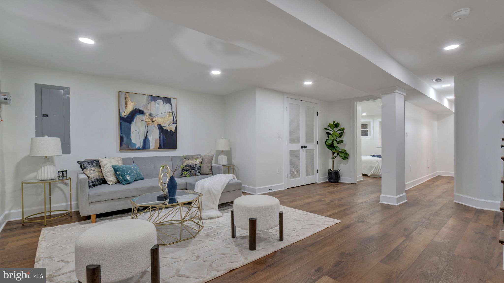 Real estate listing preview #59