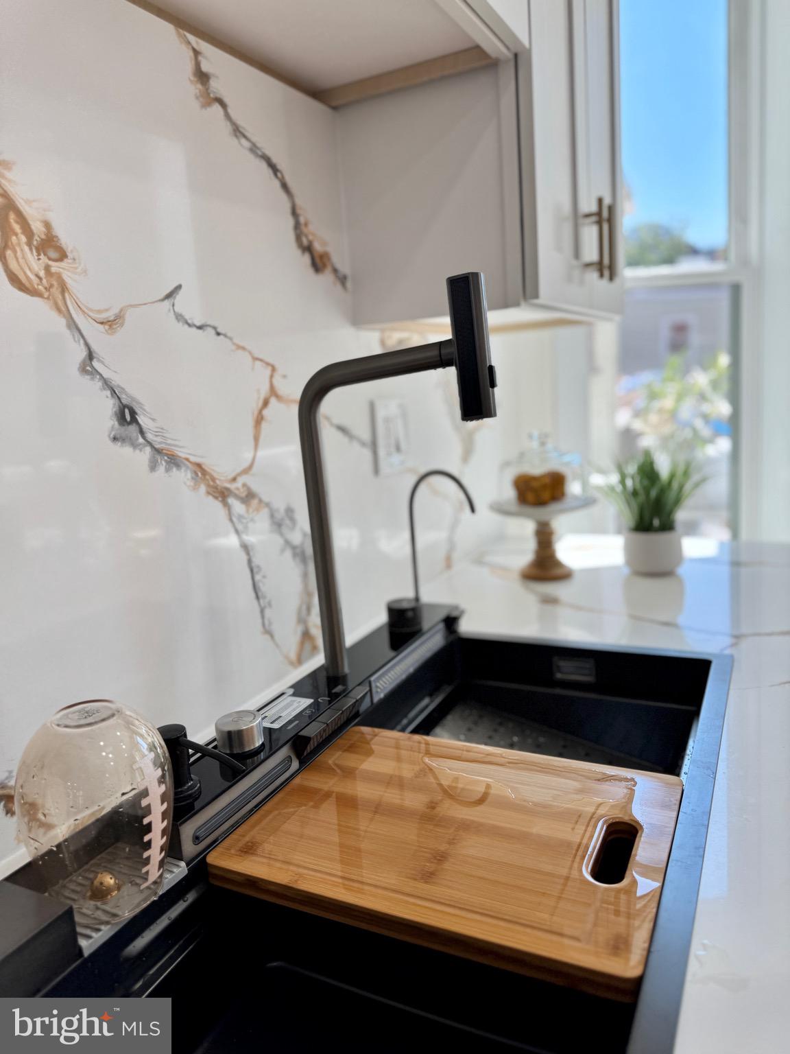 Real estate listing preview #22