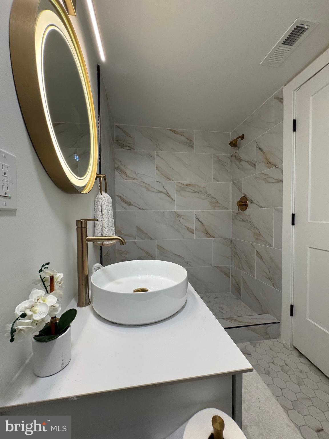 Real estate listing preview #68