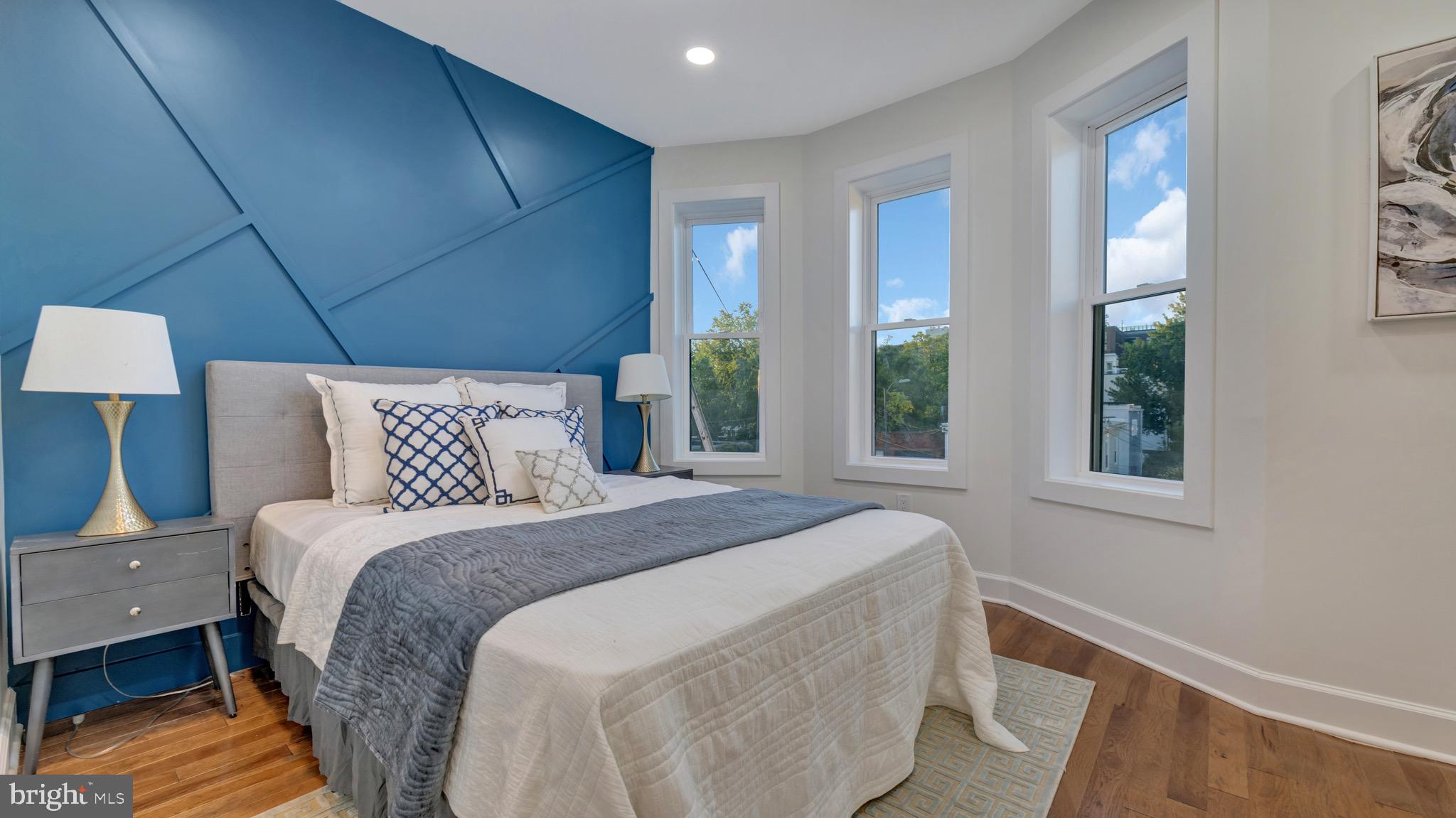 Real estate listing preview #32