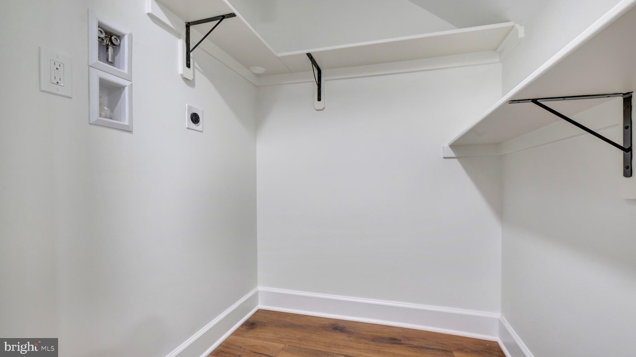 Real estate listing preview #42