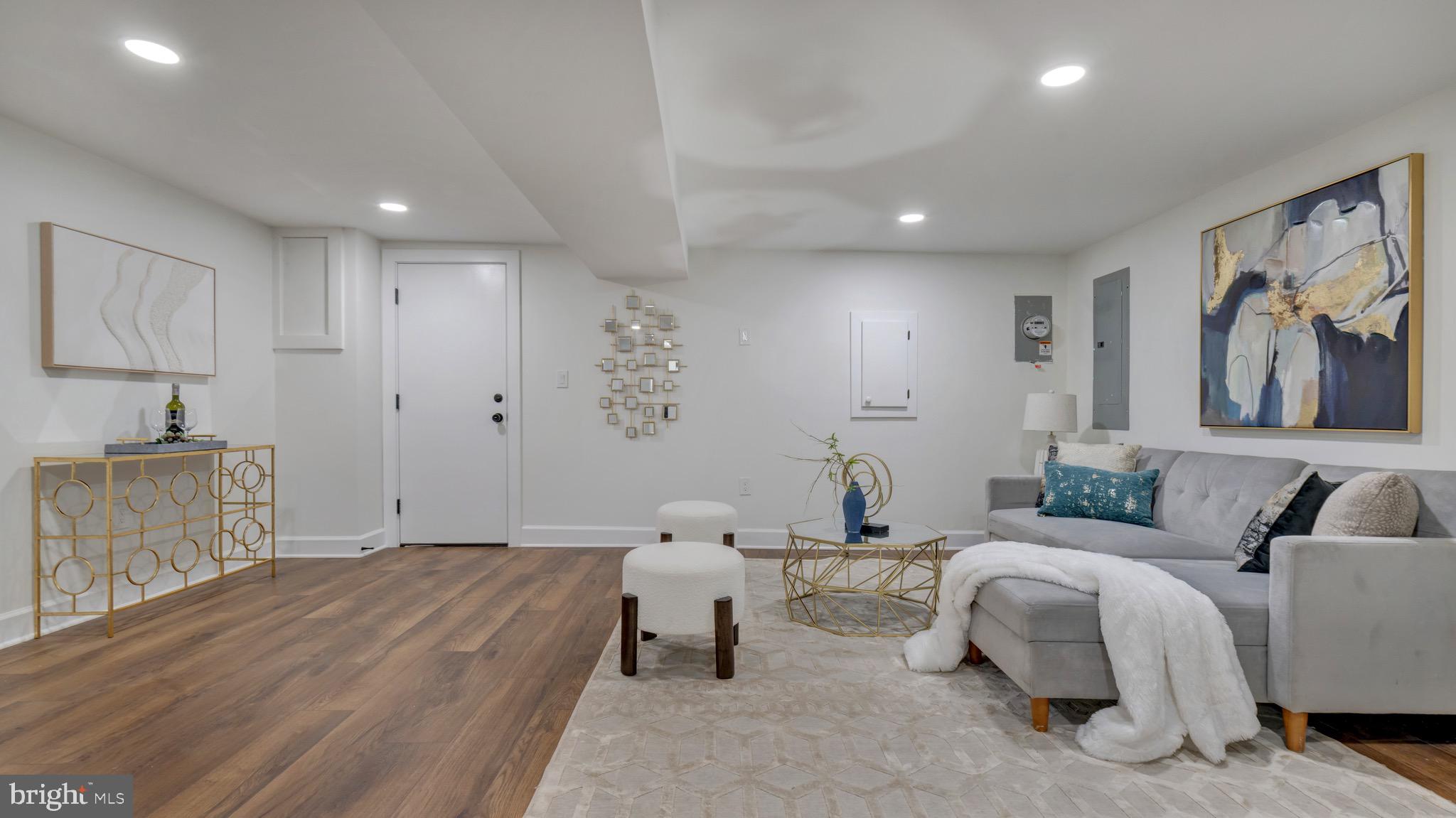 Real estate listing preview #61