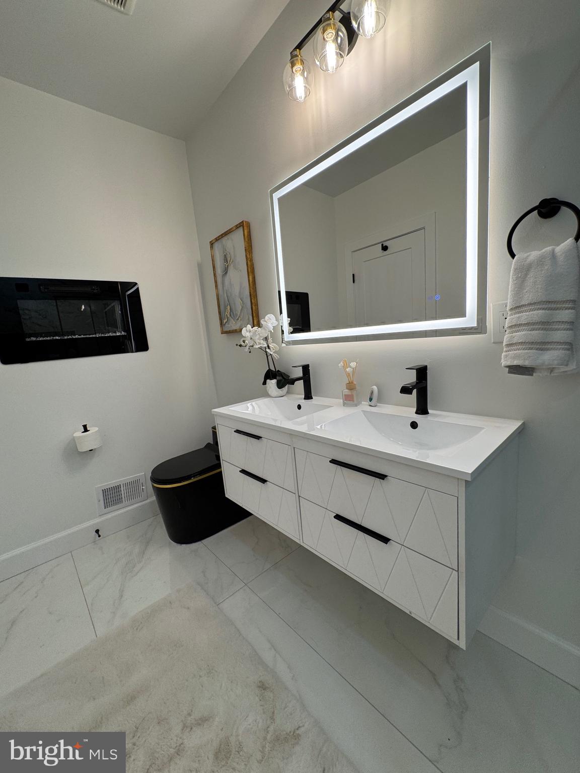 Real estate listing preview #36