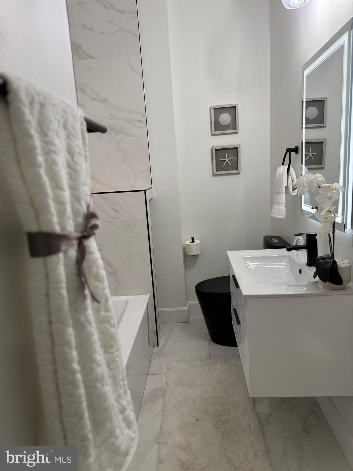 Real estate listing preview #49