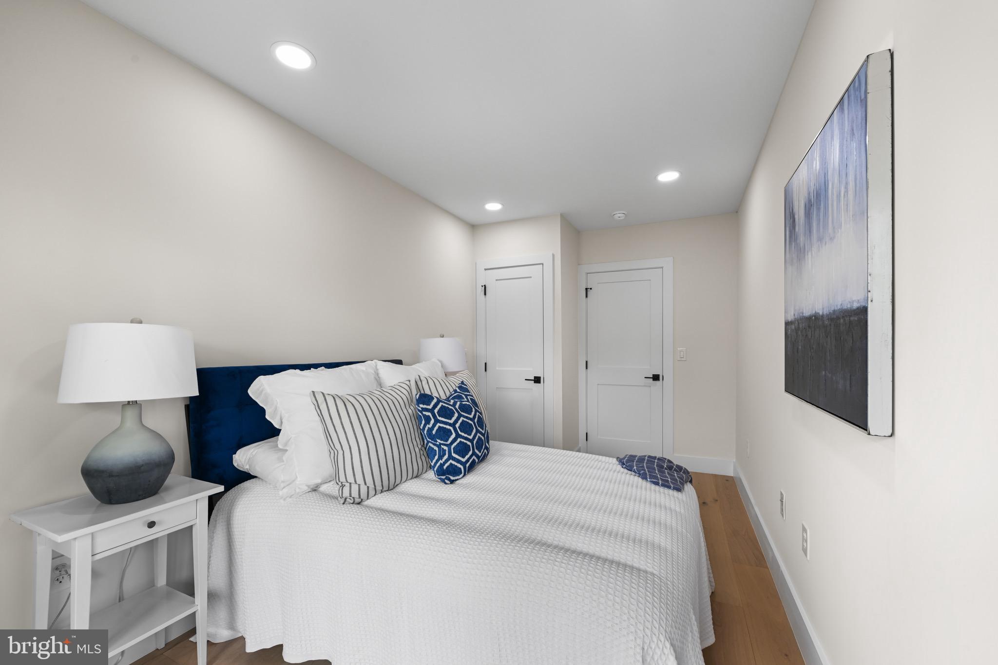 Real estate listing preview #24