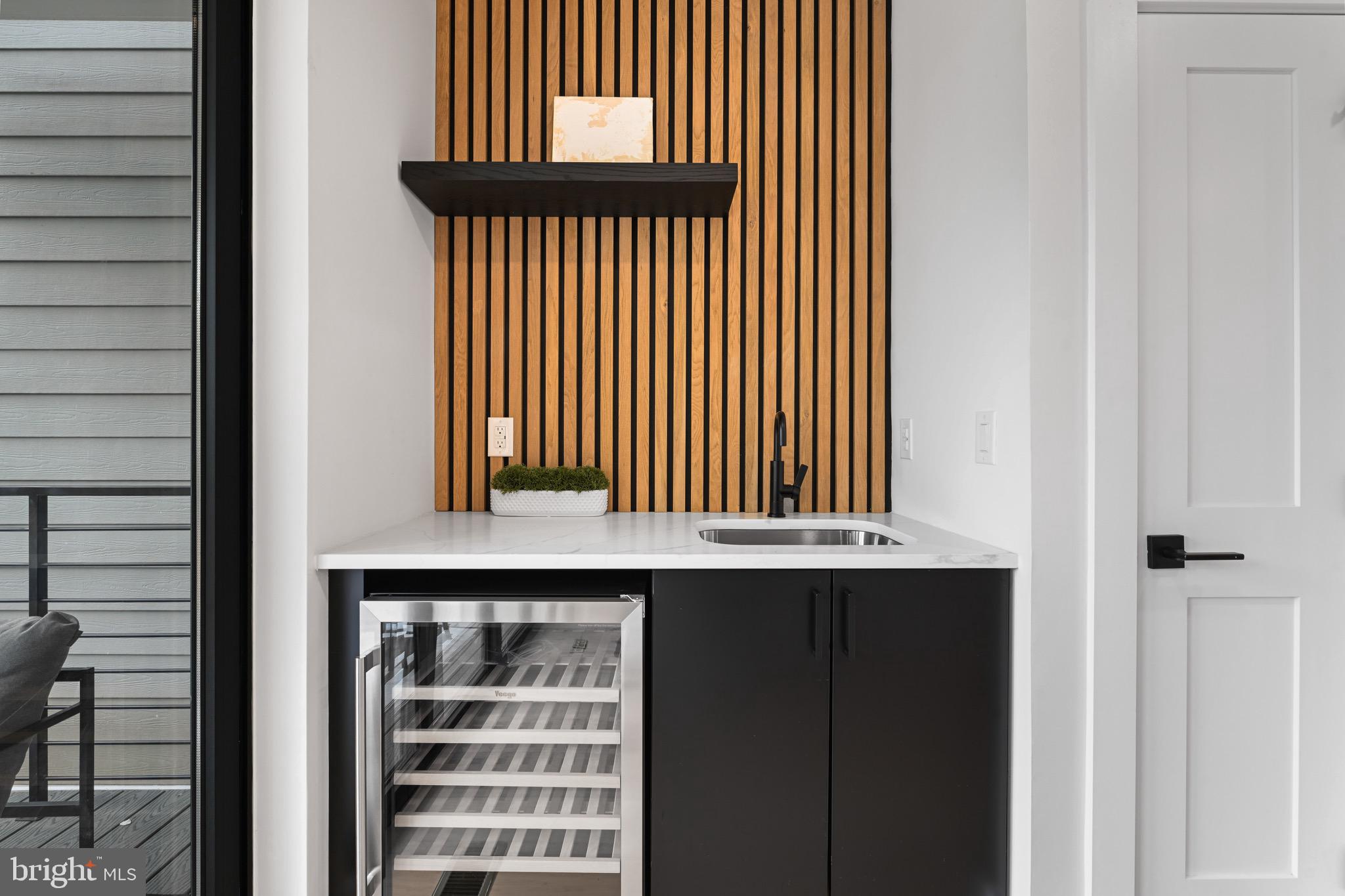 Real estate listing preview #11