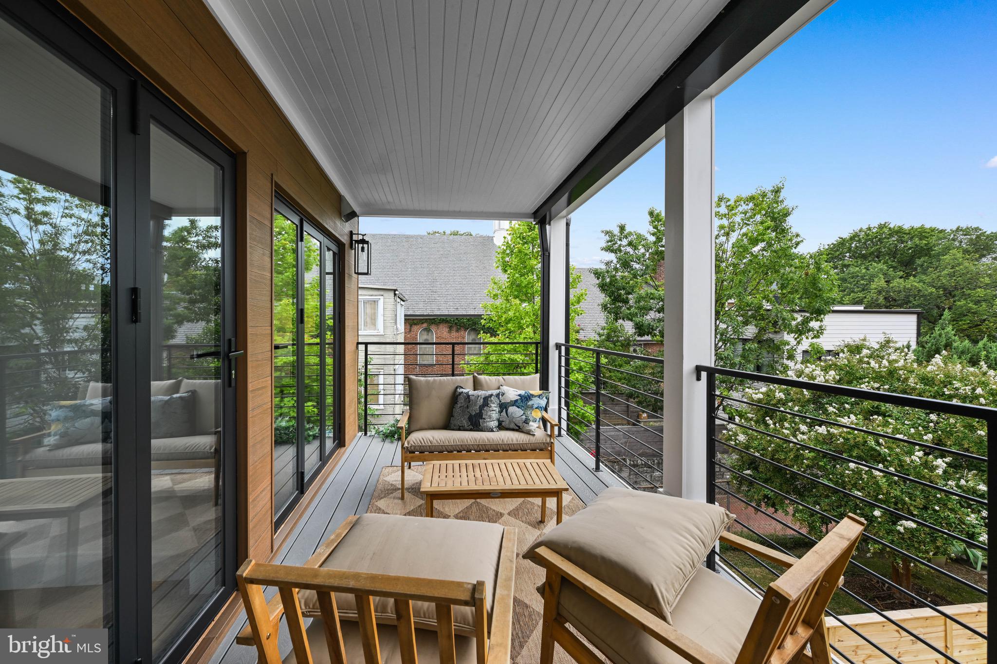 Real estate listing preview #28