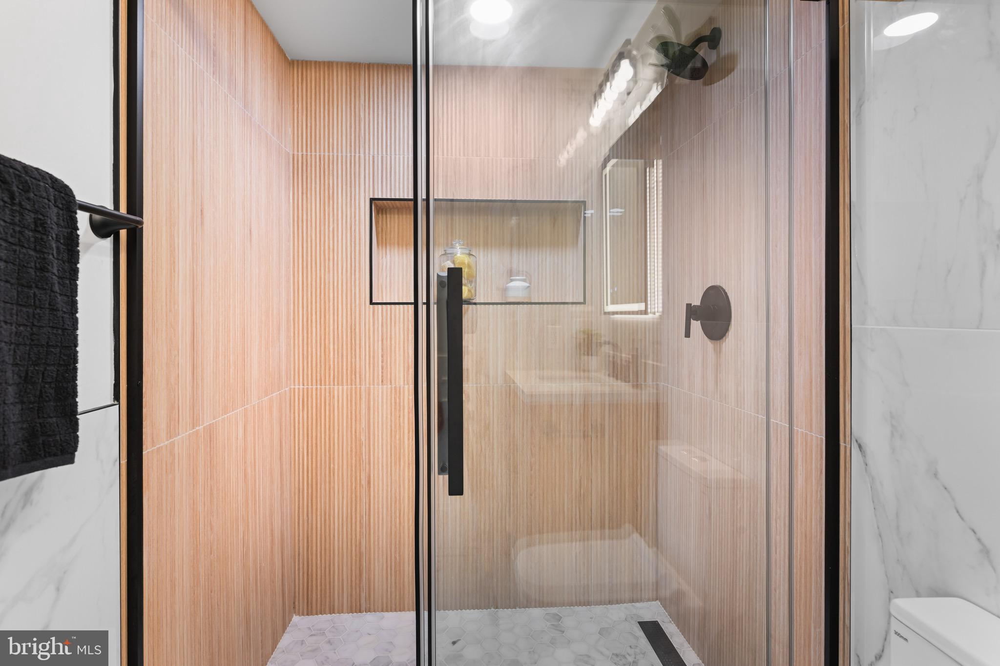 Real estate listing preview #22